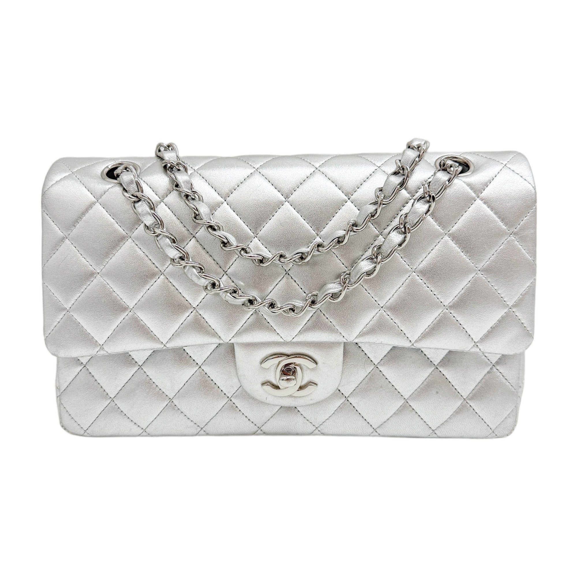 Classic Double Flap 2009-2010 Matelasse Silver Leather Shoulder Bag