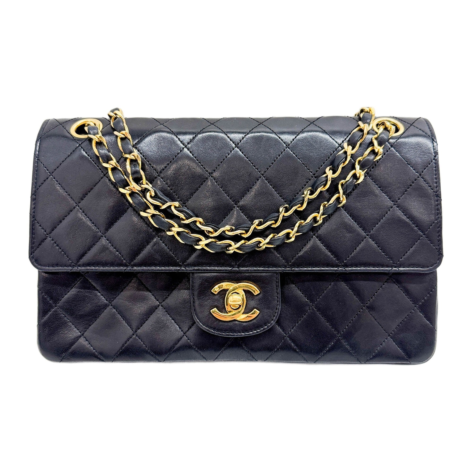 Classic Flap 2003-2004 Matelasse Black Leather Shoulder Bag