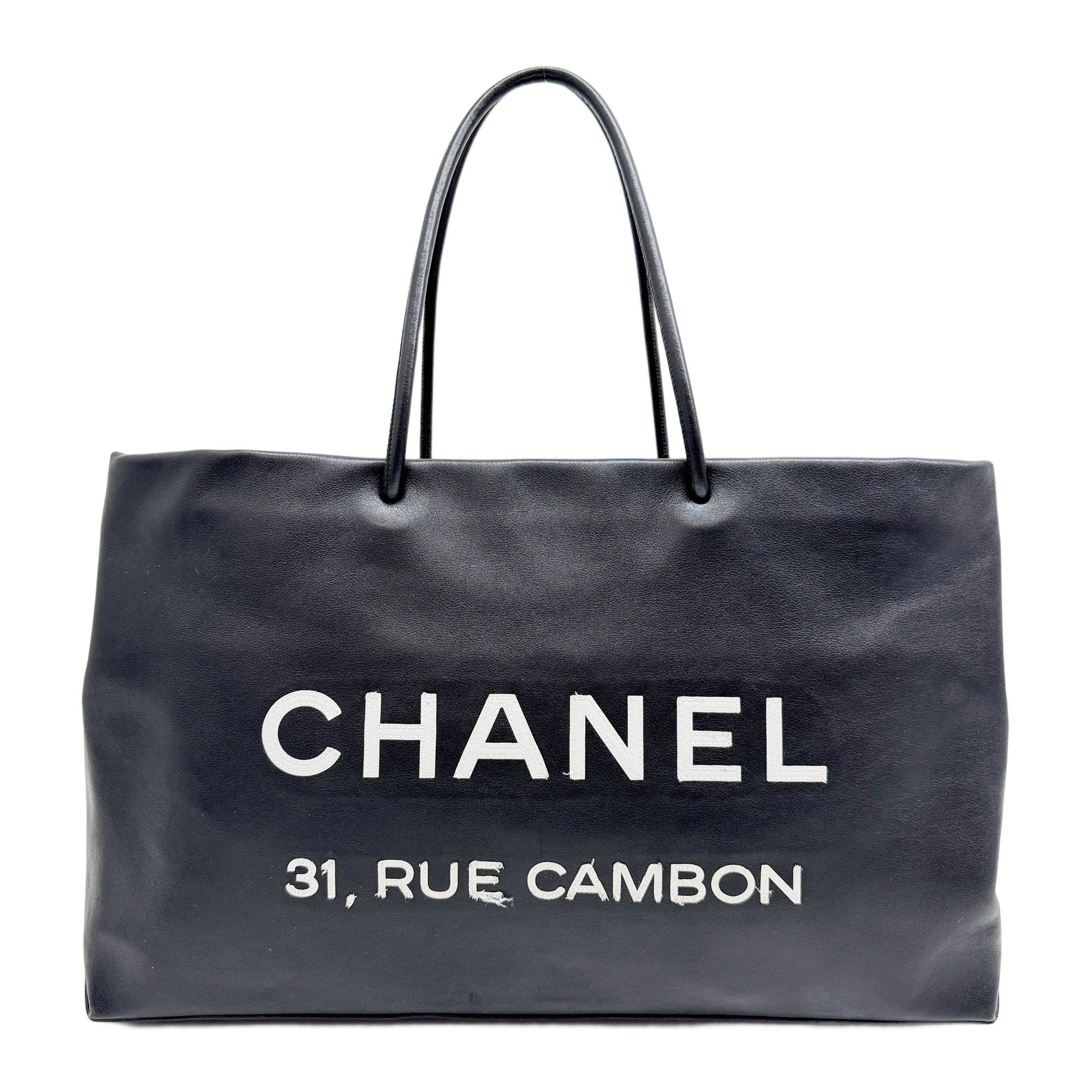 Essential 31 Rue Cambon Shopping 2008-2009 Black Leather Shoulder Bag
