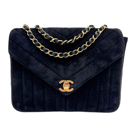 Envelope Flap 1991-1994 Chevron Black Suede Shoulder Bag