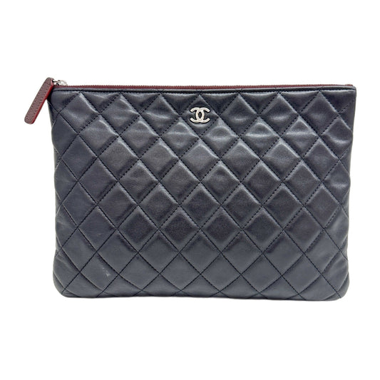 2021 Matelasse Black Leather Clutch Bag