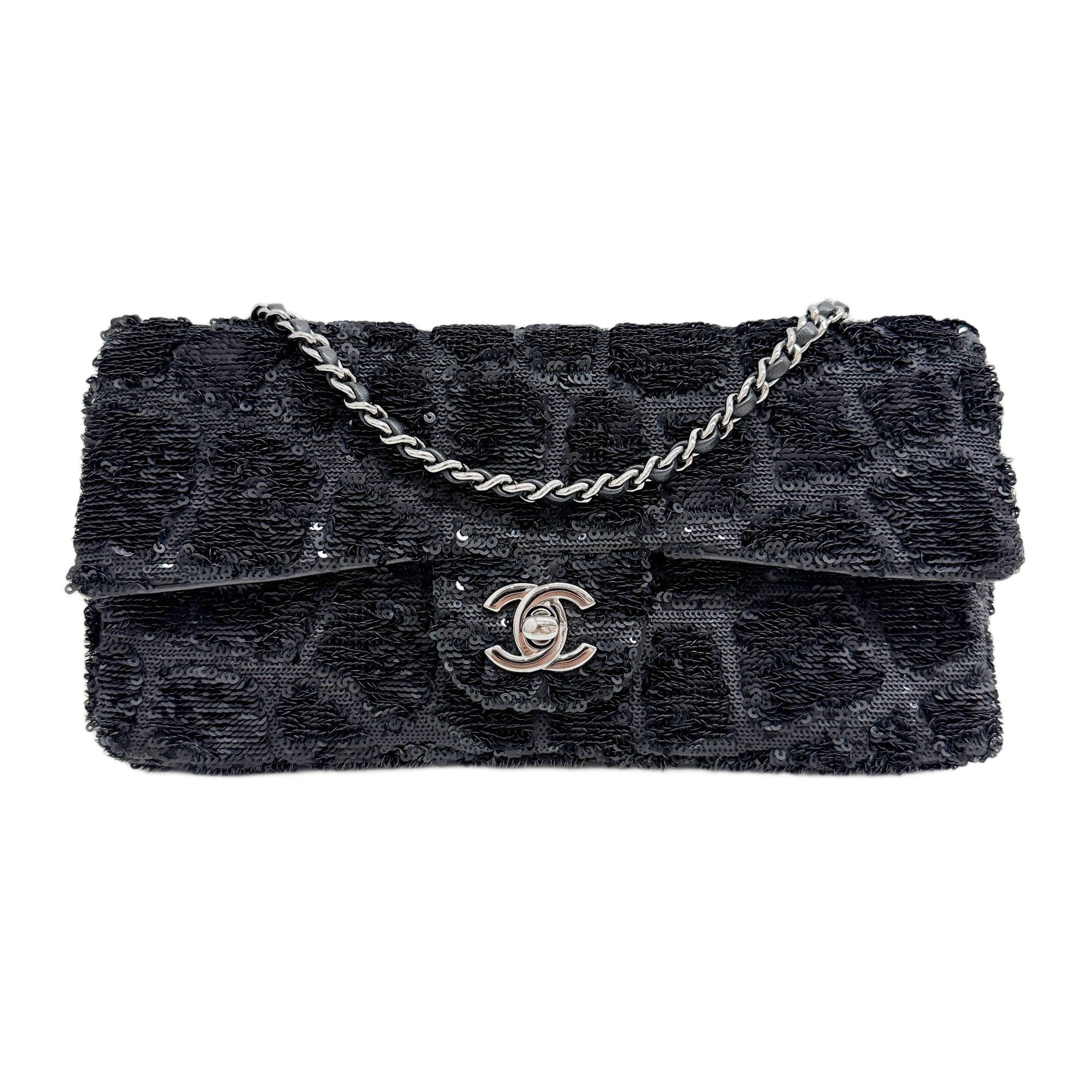 Small Classic Flap 2019 Black Sequin Shoulder Bag