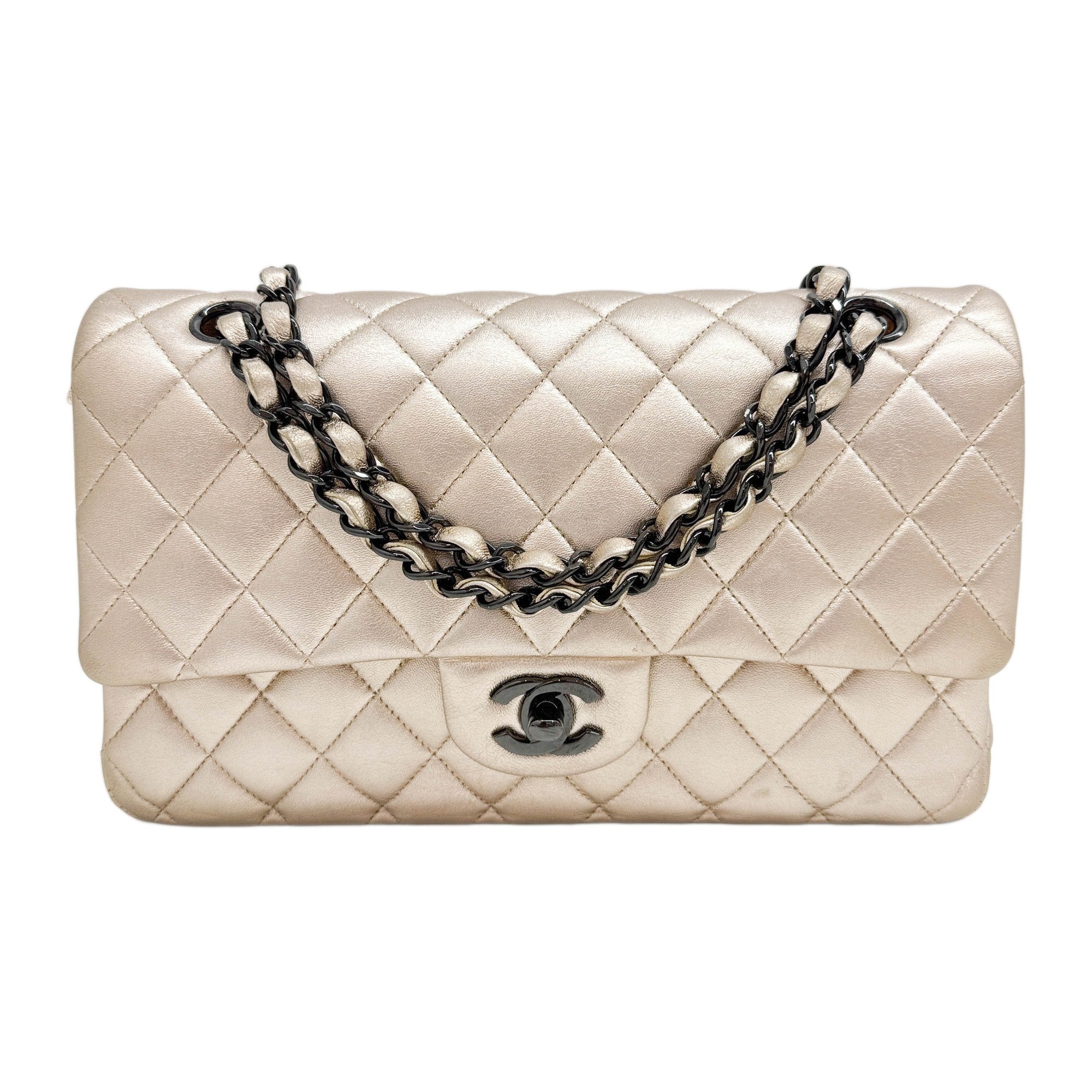 Medium Classic Double Flap 2021 Matelasse Gold Leather Shoulder Bag