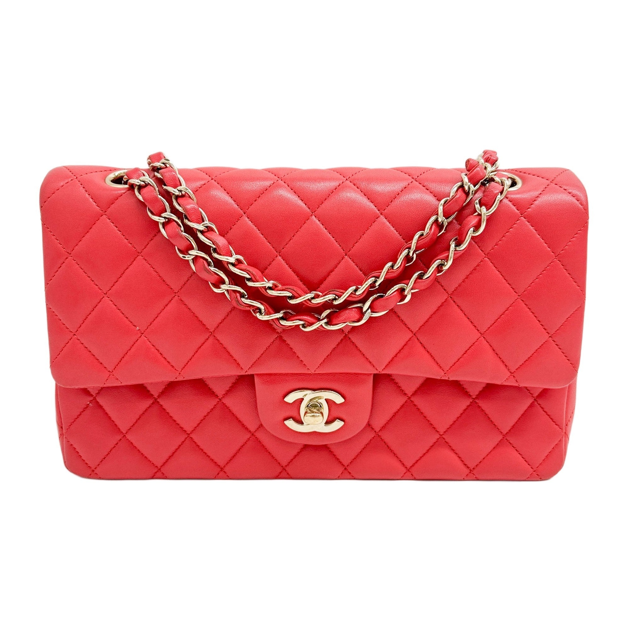 Medium Classic Double Flap 2017-2018 Matelasse Orange Leather Shoulder Bag