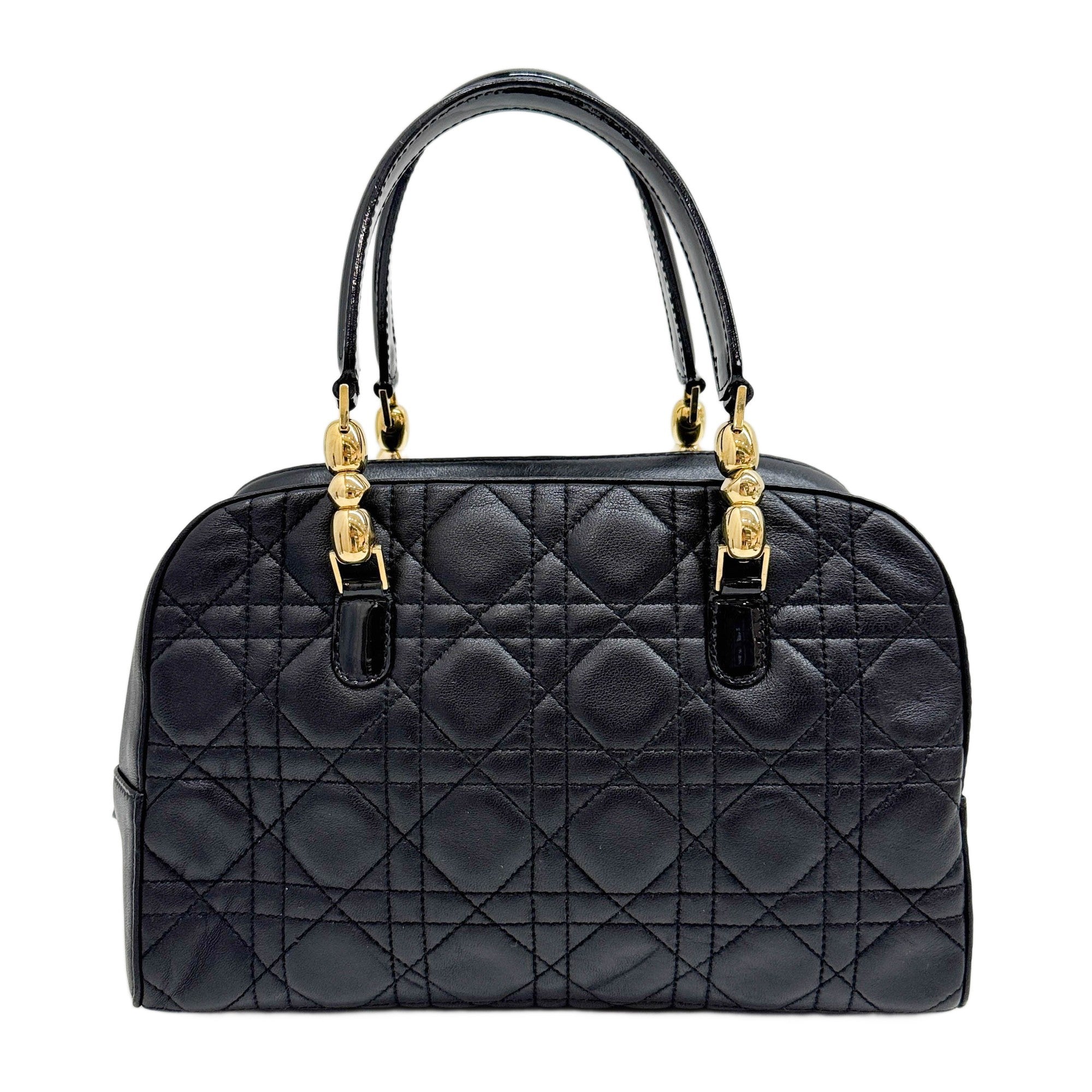Malice Pearl Cannage Black Leather Hand Bag