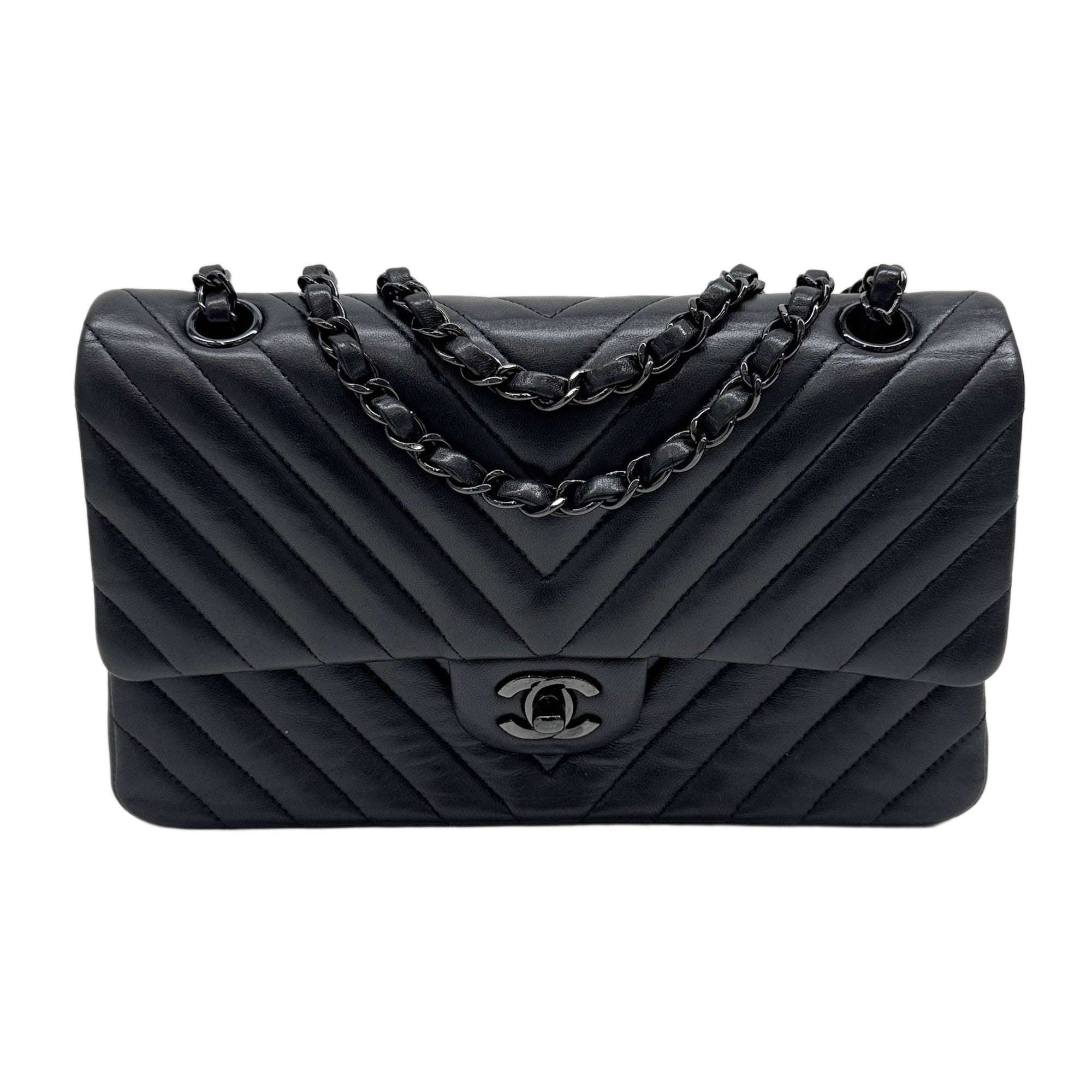 Medium Classic Double Flap 2015-2016 Black Hardware Chevron Black Leather Shoulder Bag
