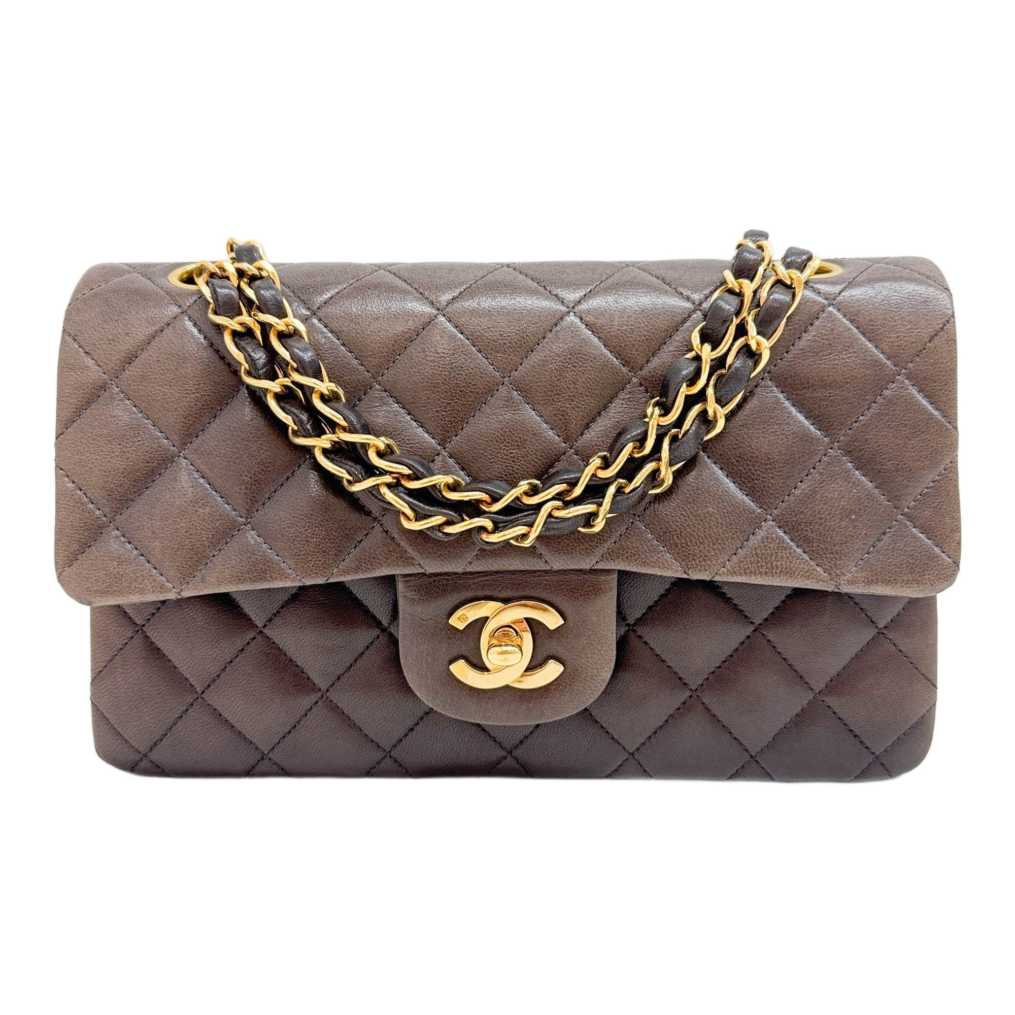 Small Classic Double Flap 1991-1994 Gold Hardware Matelasse Brown Leather Shoulder Bag