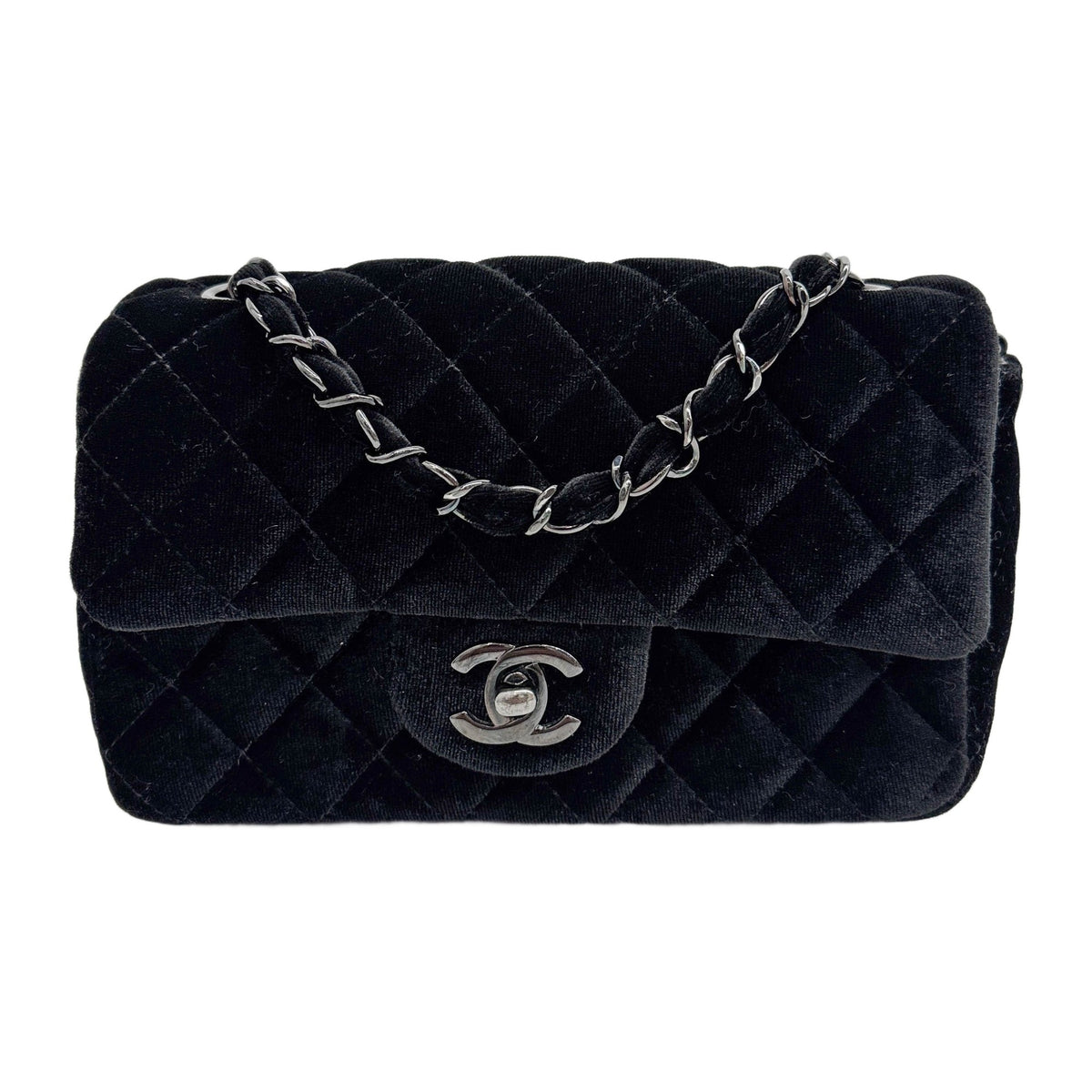 Small Classic Flap 2014-2015 Matelasse Black Velvet Shoulder Bag