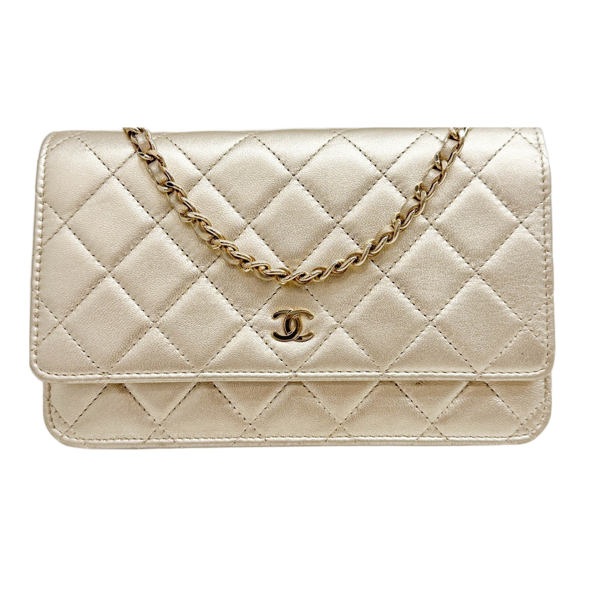 Wallet On Chain 2013-2014 Matelasse Gold Leather with Gold Hardware Crossbody Bag