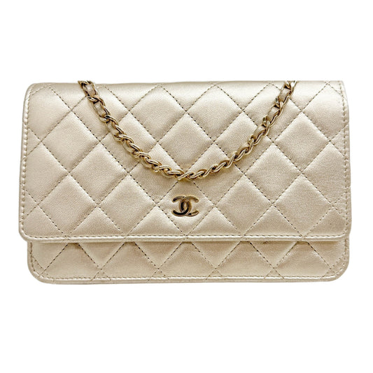 Wallet On Chain 2013-2014 Matelasse Gold Leather with Gold Hardware Crossbody Bag