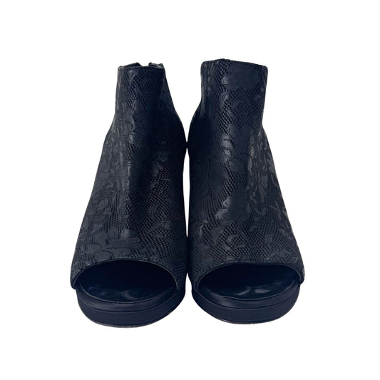 Size 38 Black Leather Heels