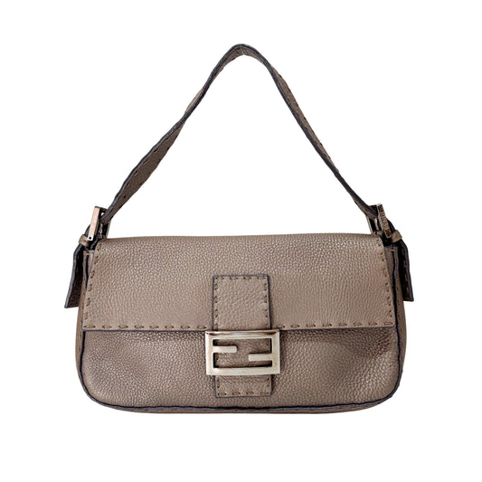 Baguette Seleria Greige Leather Bag