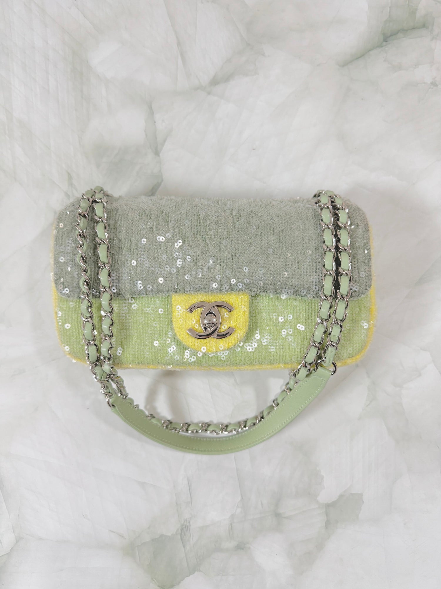 CHANEL - HIVE PRELOVED Collection