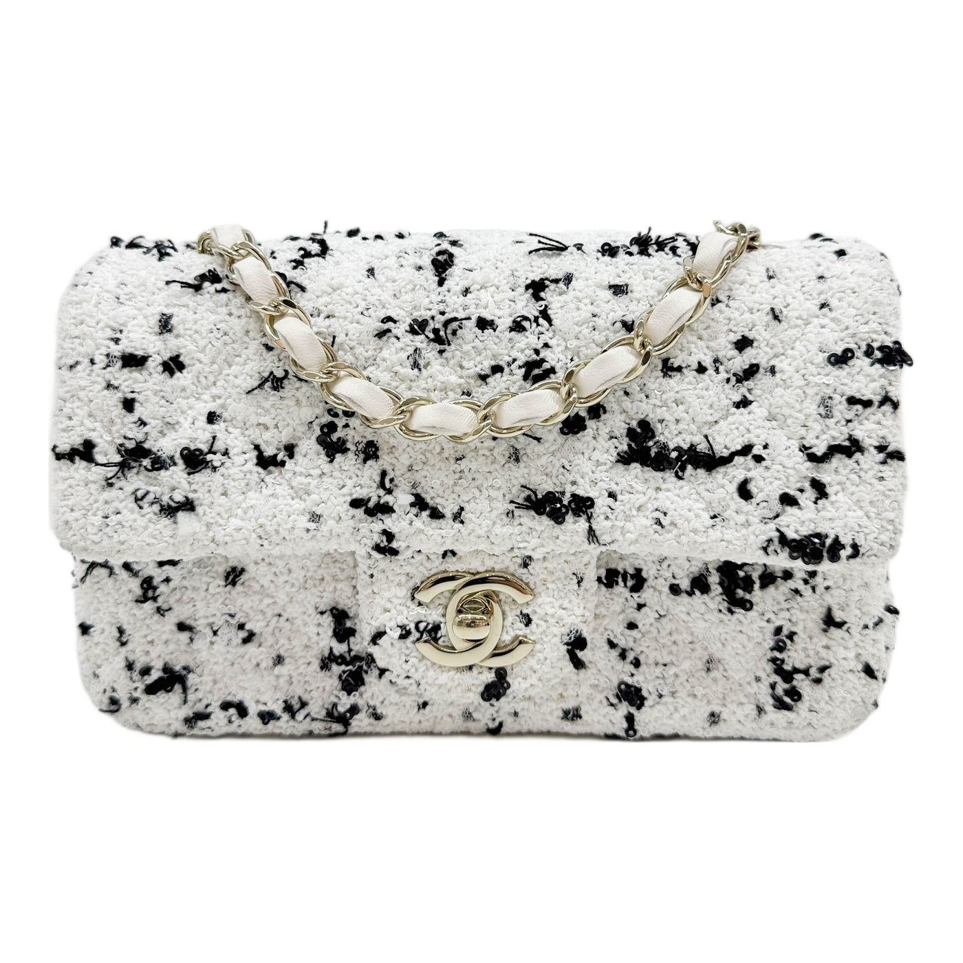 Rectangular Mini Classic Flap 2021-2026 White & Black Tweed Shoulder Bag