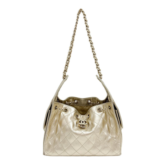 Small Chanel 25 2022-2026 Matelasse Gold Leather Shoulder Bag