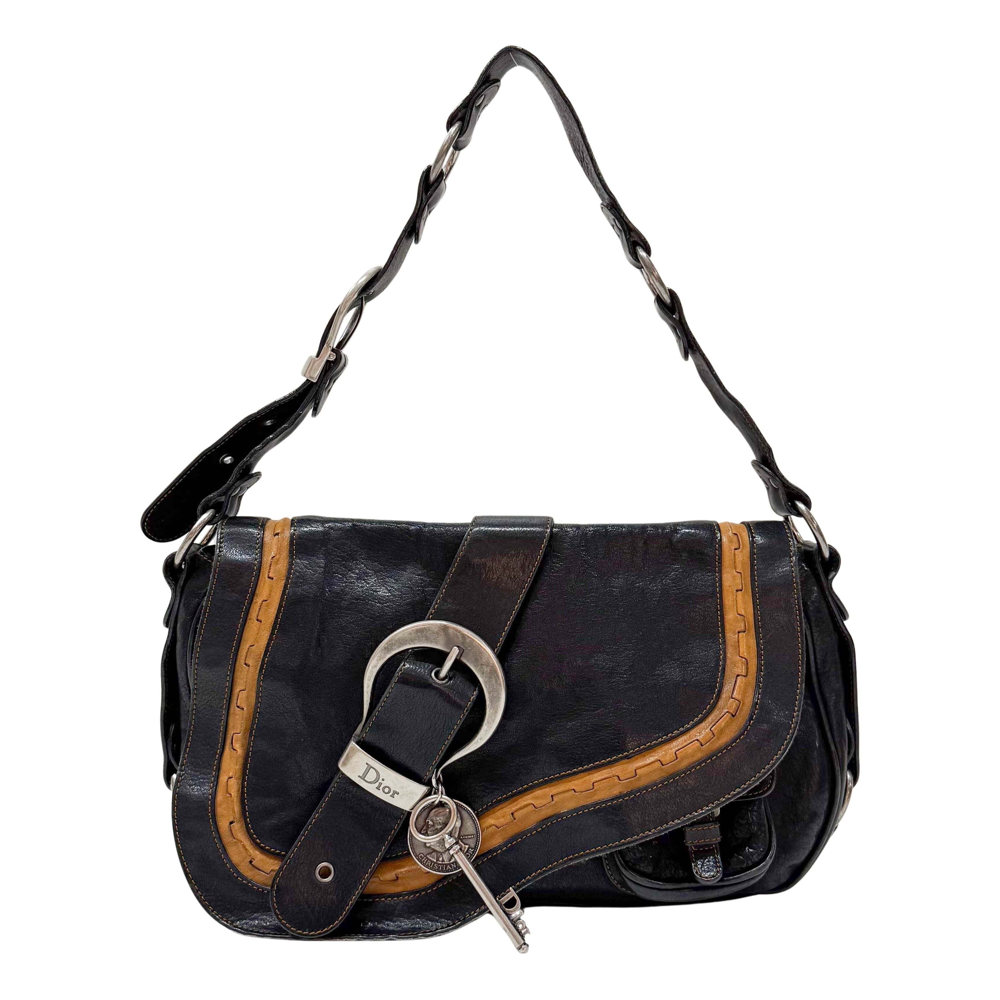 Gaucho Black Leather Shoulder Bag