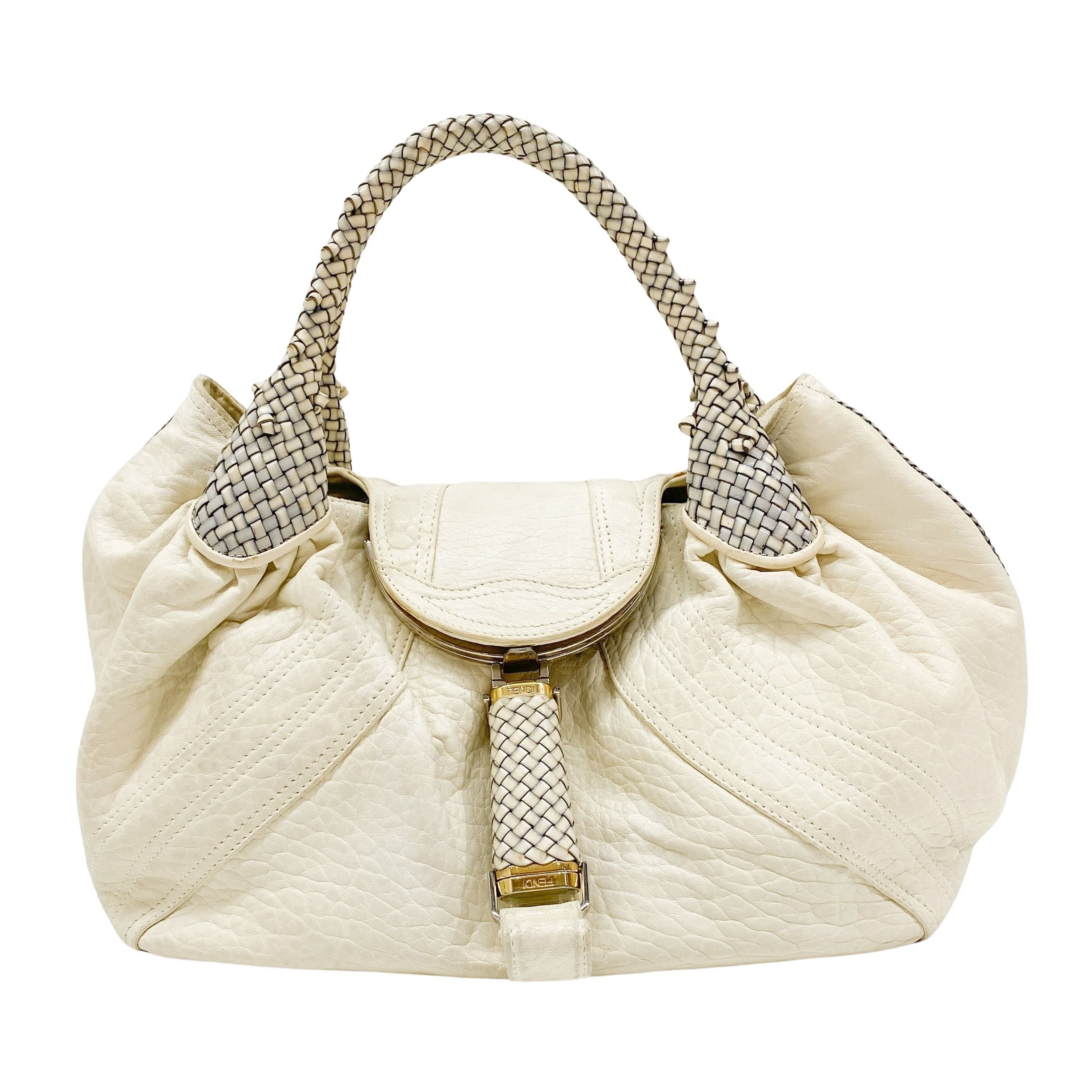 Vintage White Basket Leather Hand Bag