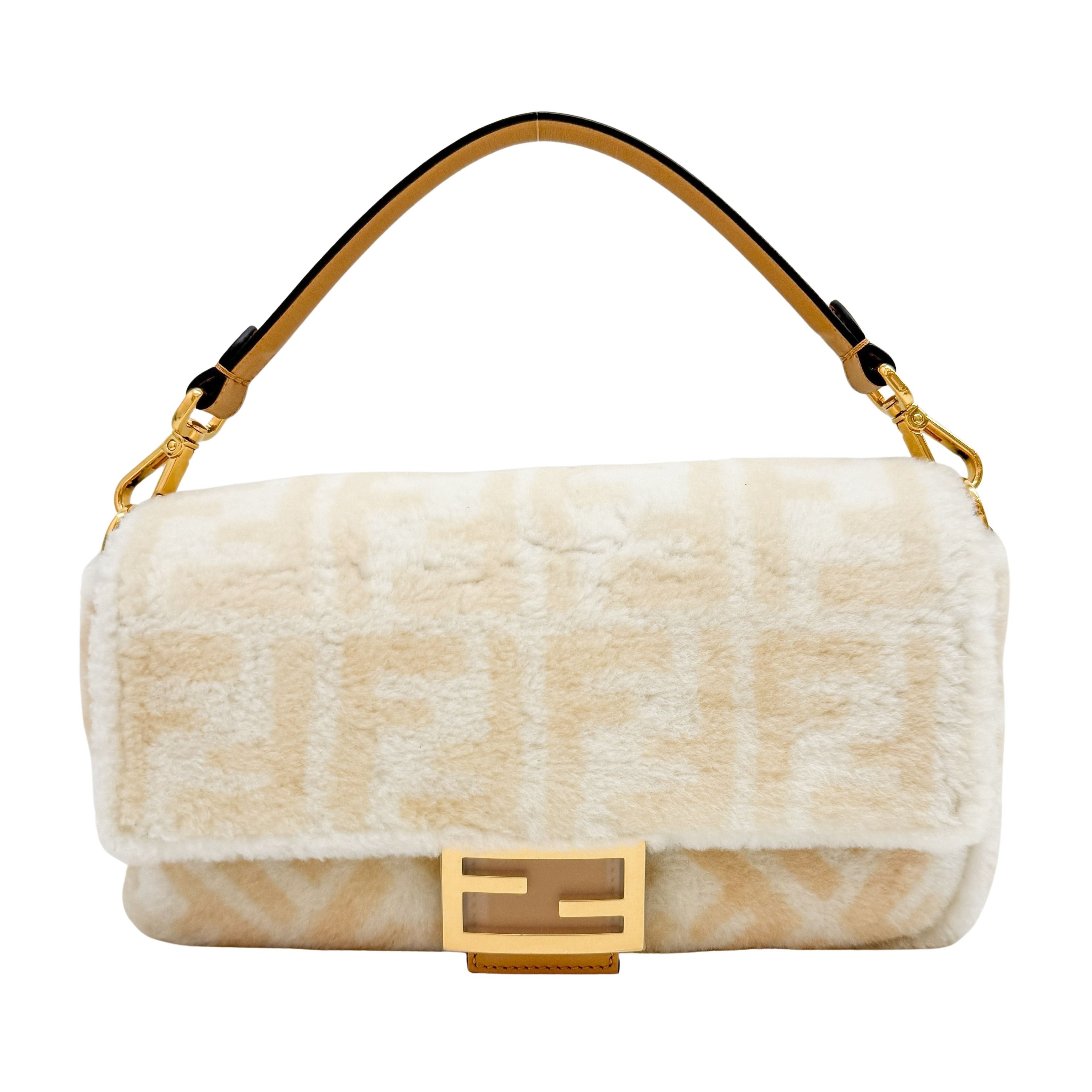 Baguette White Wool Bag