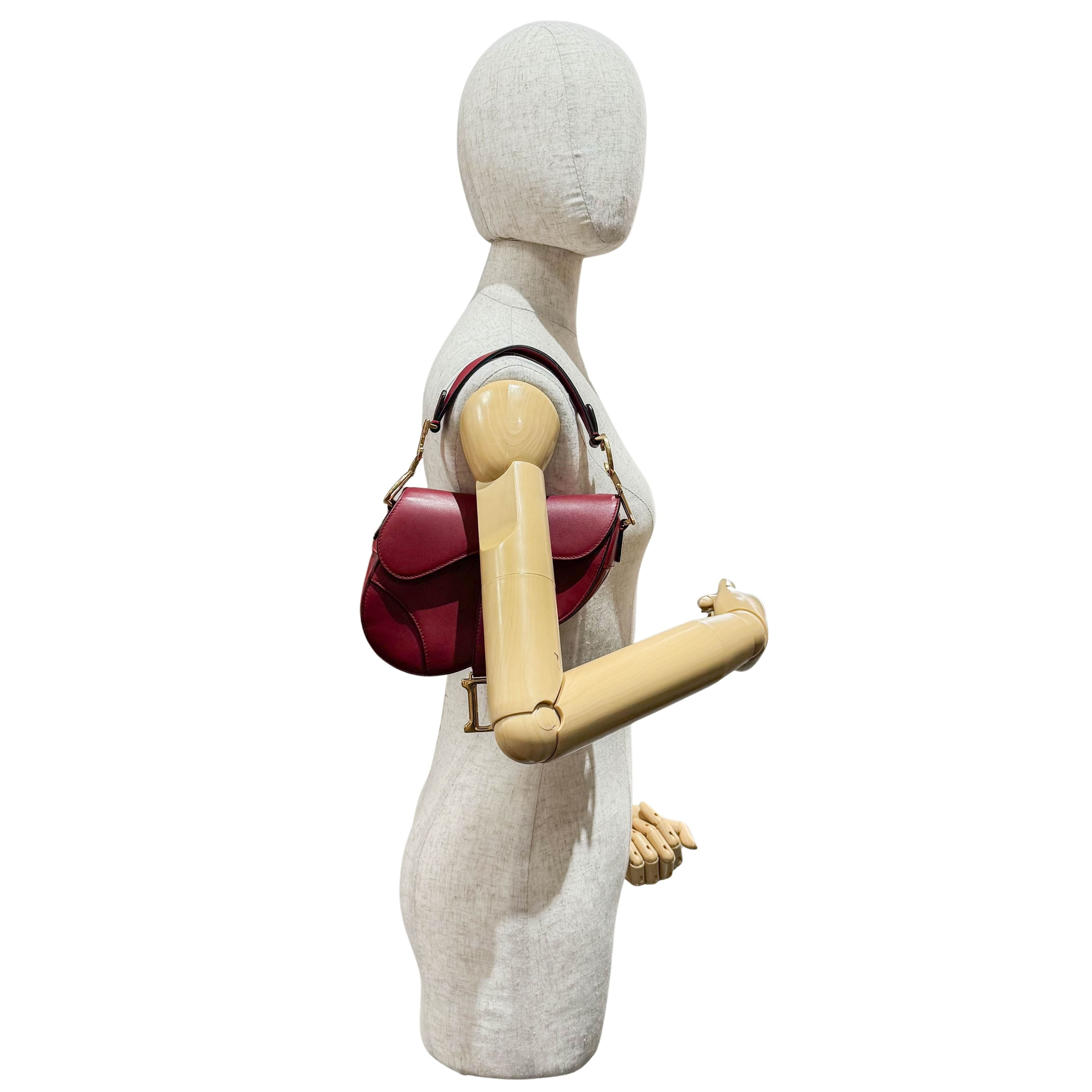 Saddle Red Leather Shoulder Bag