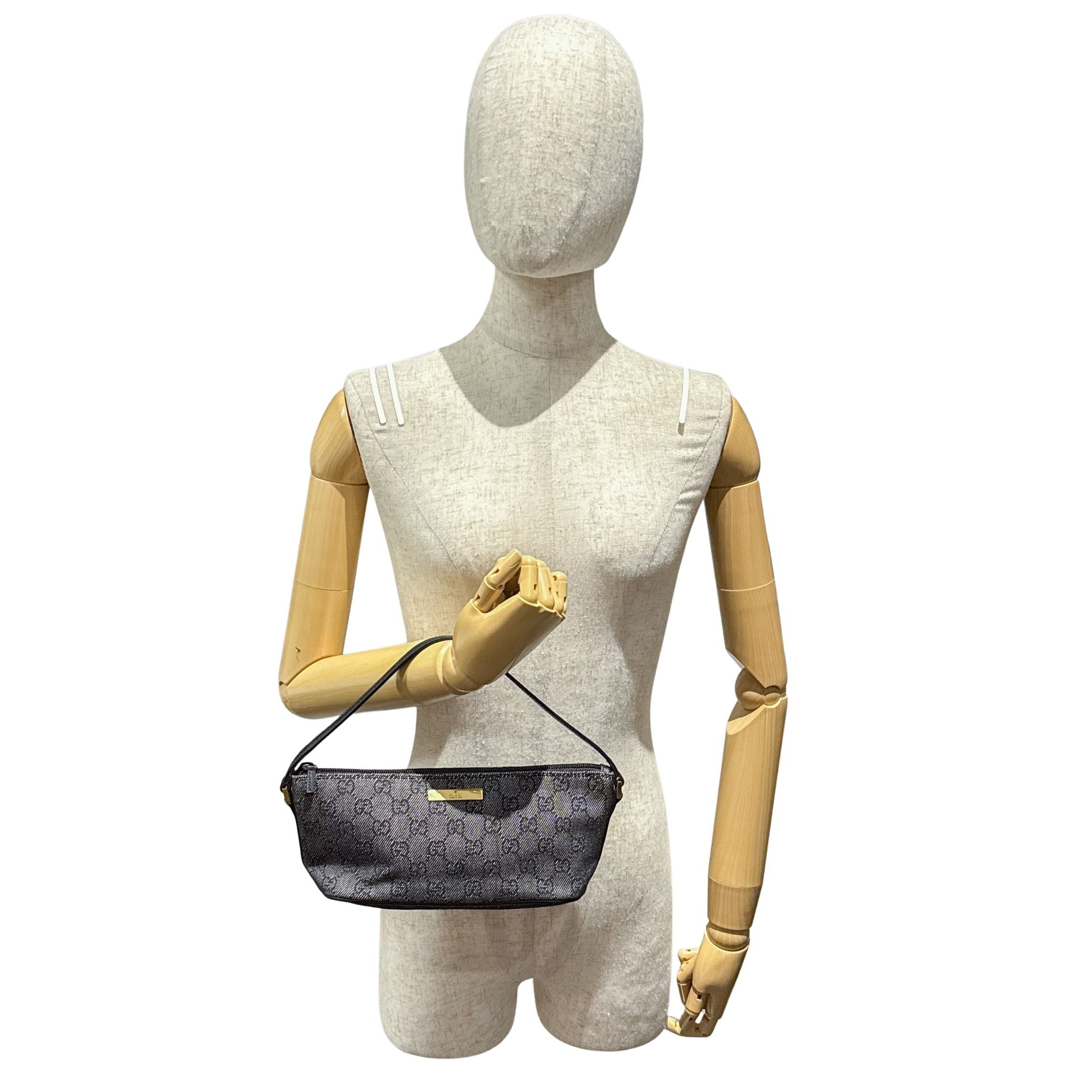 GG Canvas Black Pouch Bag