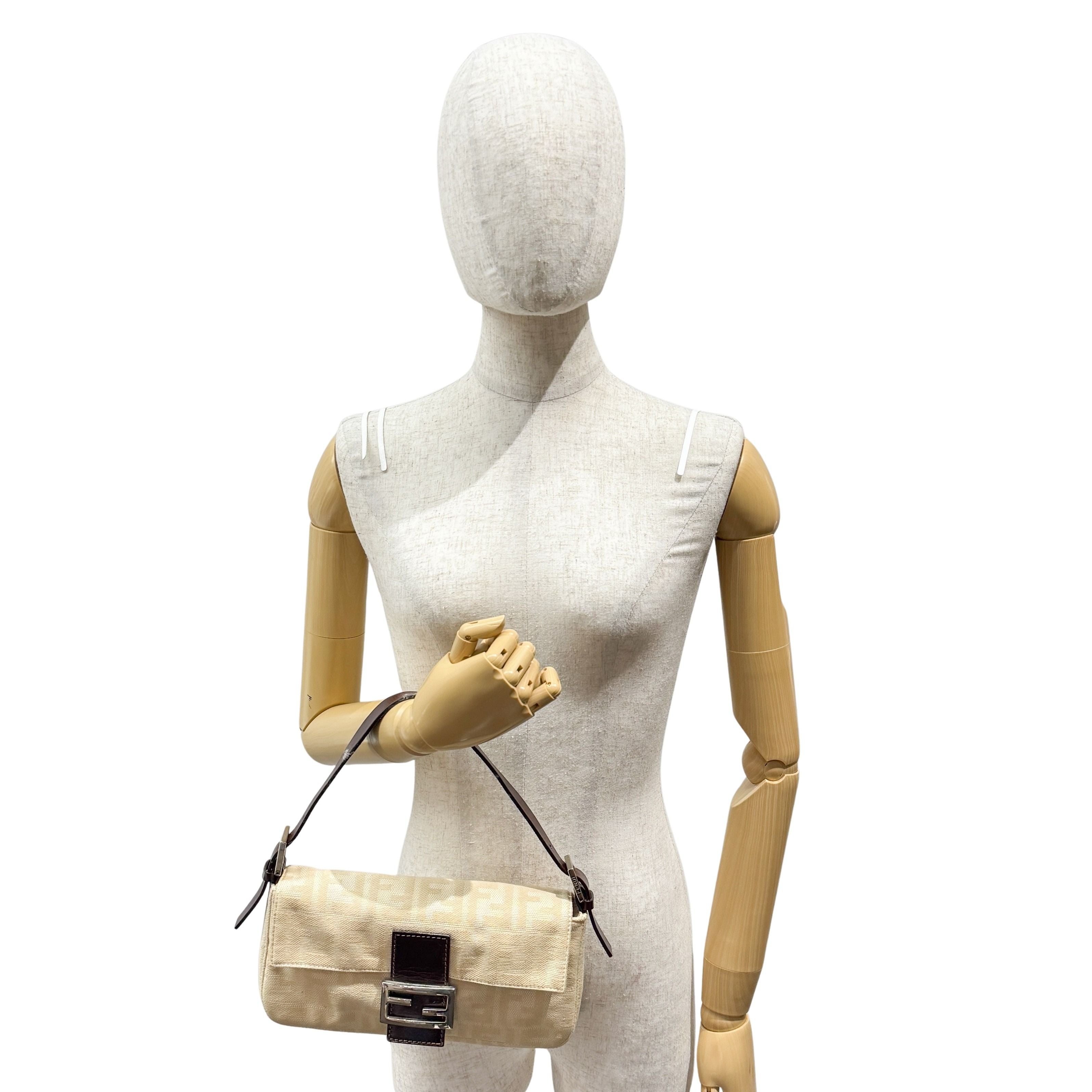 Baguette Zucca Beige Shoulder Bag