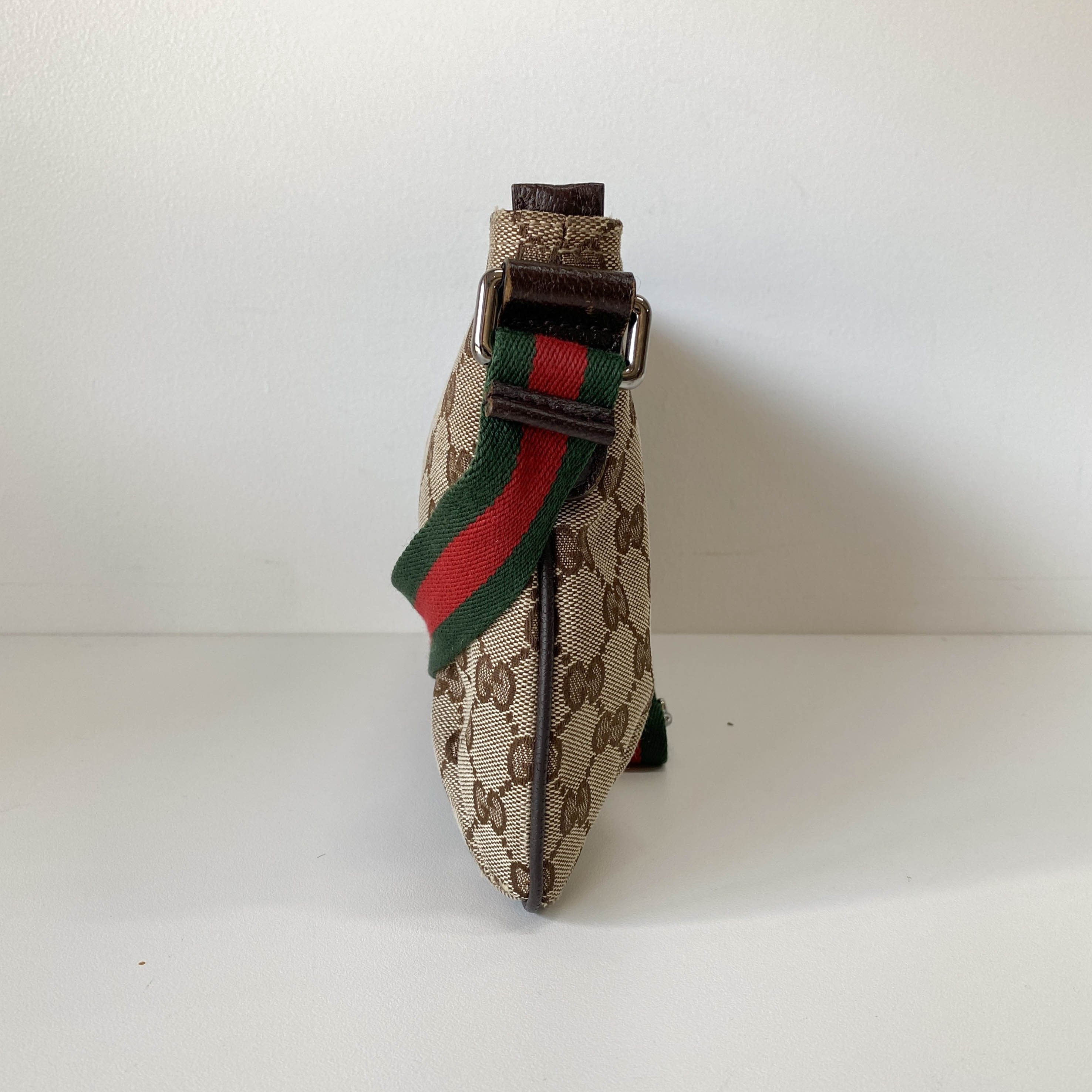 GG Beige/Brown Canvas Shoulder Bag