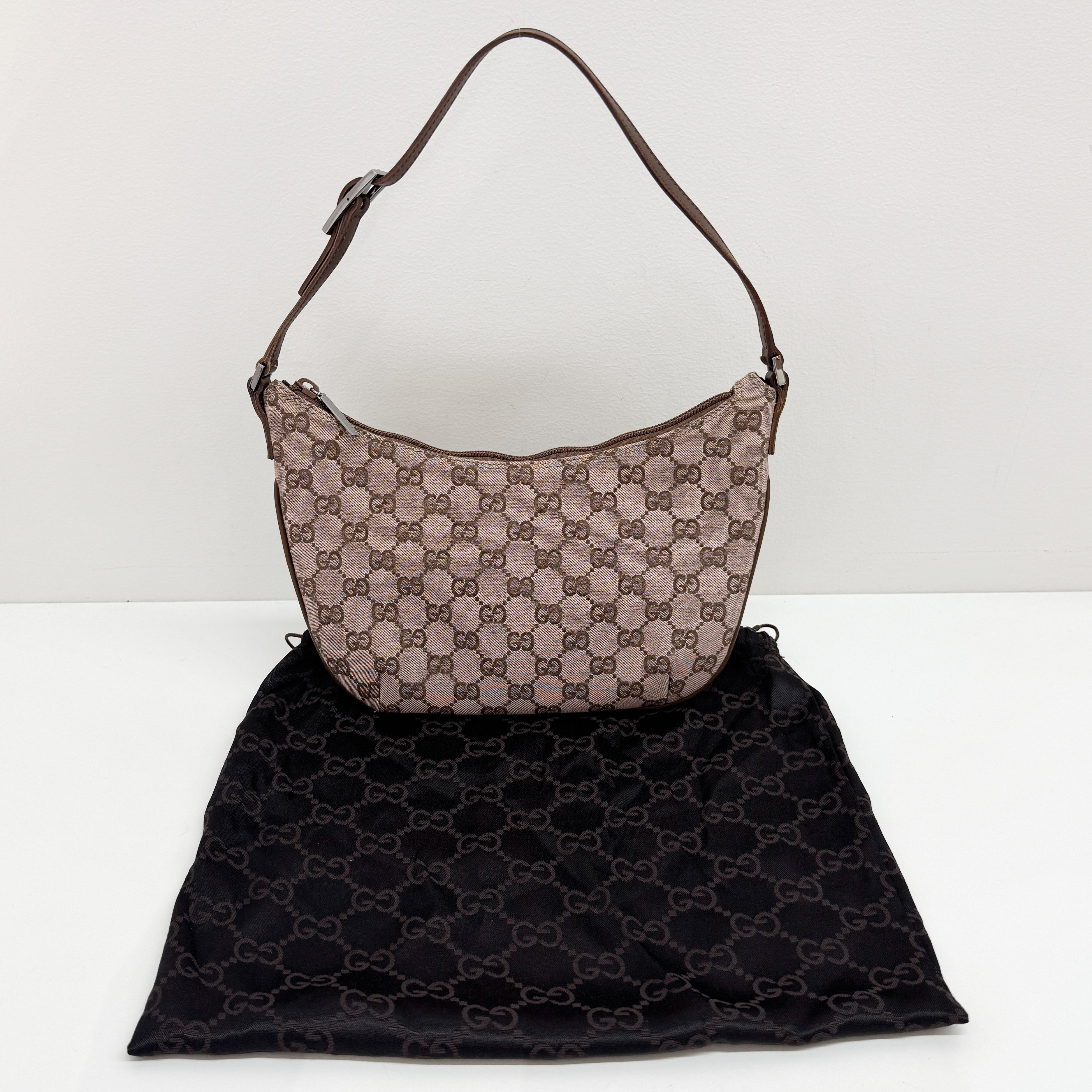 GG Brown Canvas Shoulder Bag