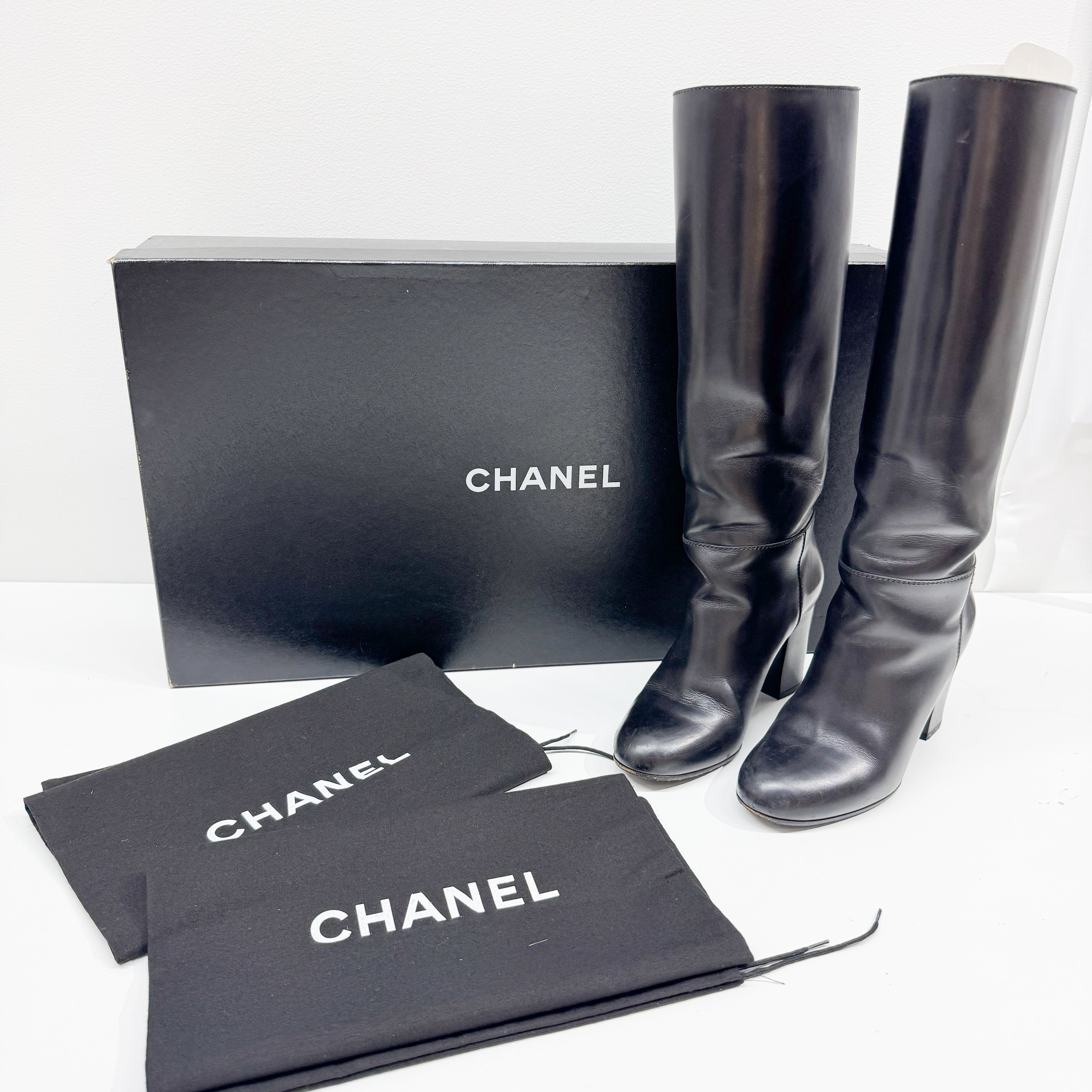 Size 38 EU Black Leather Long Boots