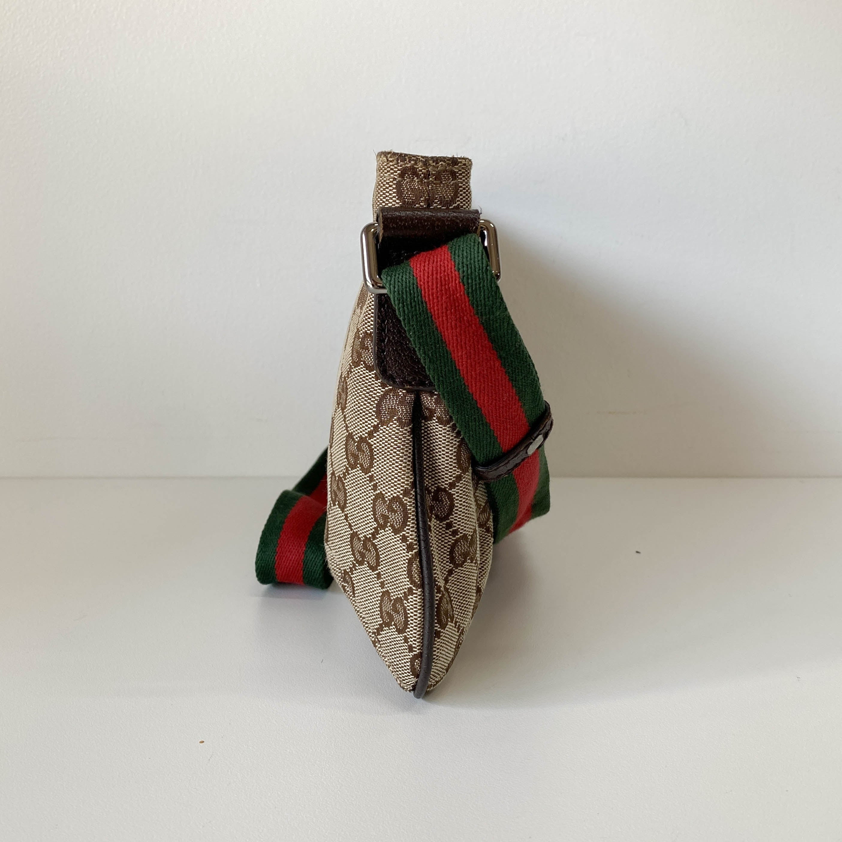 GG Beige/Brown Canvas Shoulder Bag