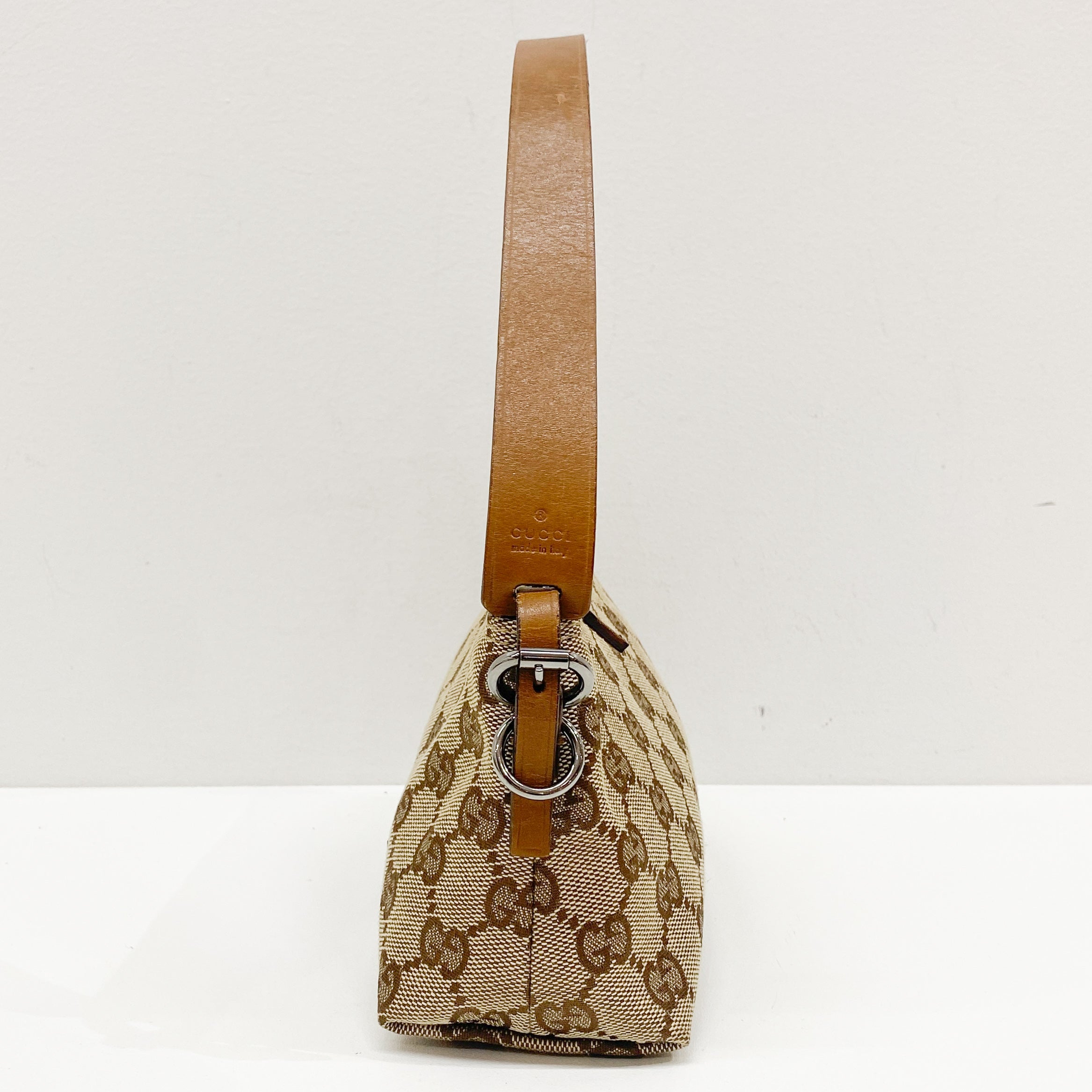 GG Canvas Brown Pouch Shoulder Bag