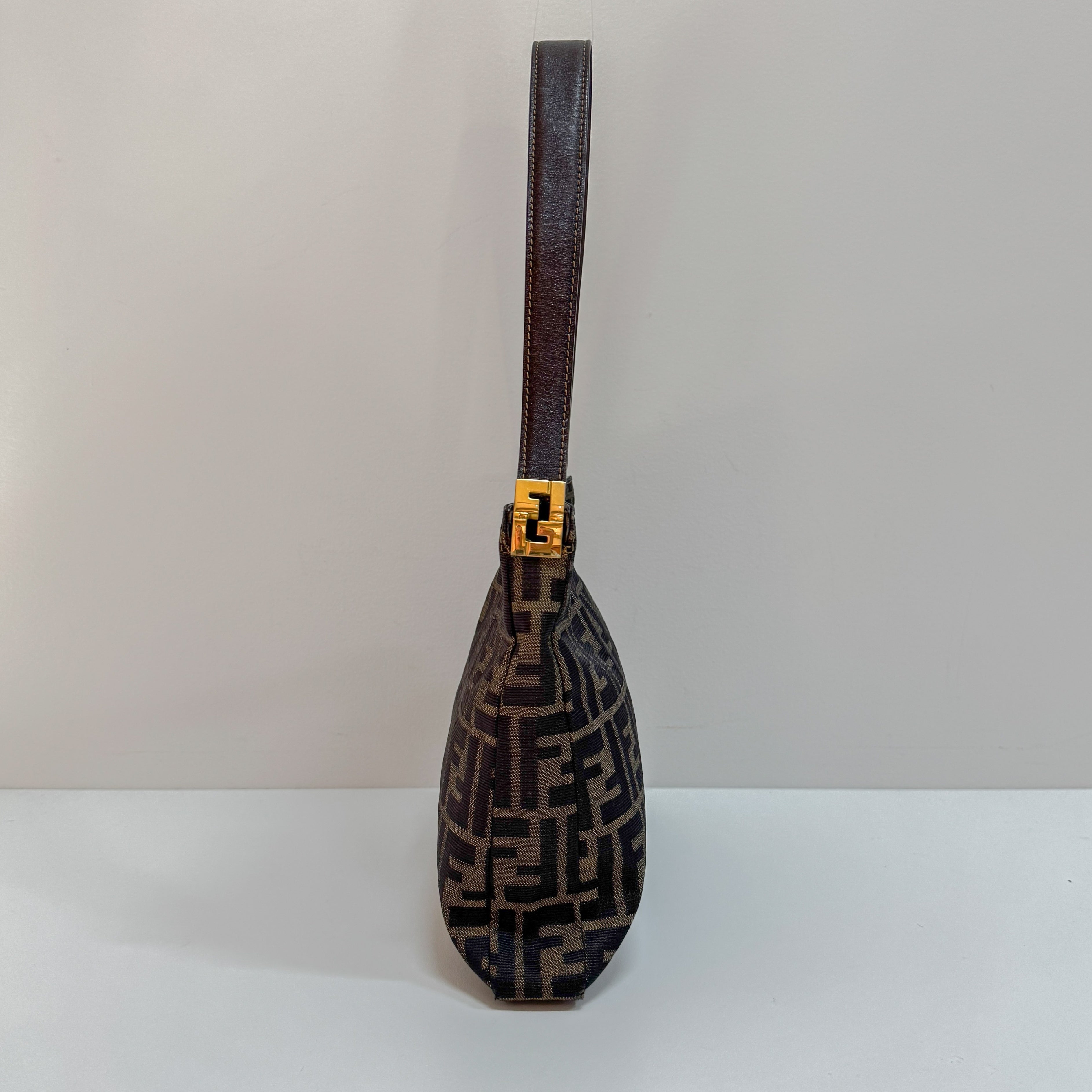 Zucca Brown Canvas Shoulder Bag