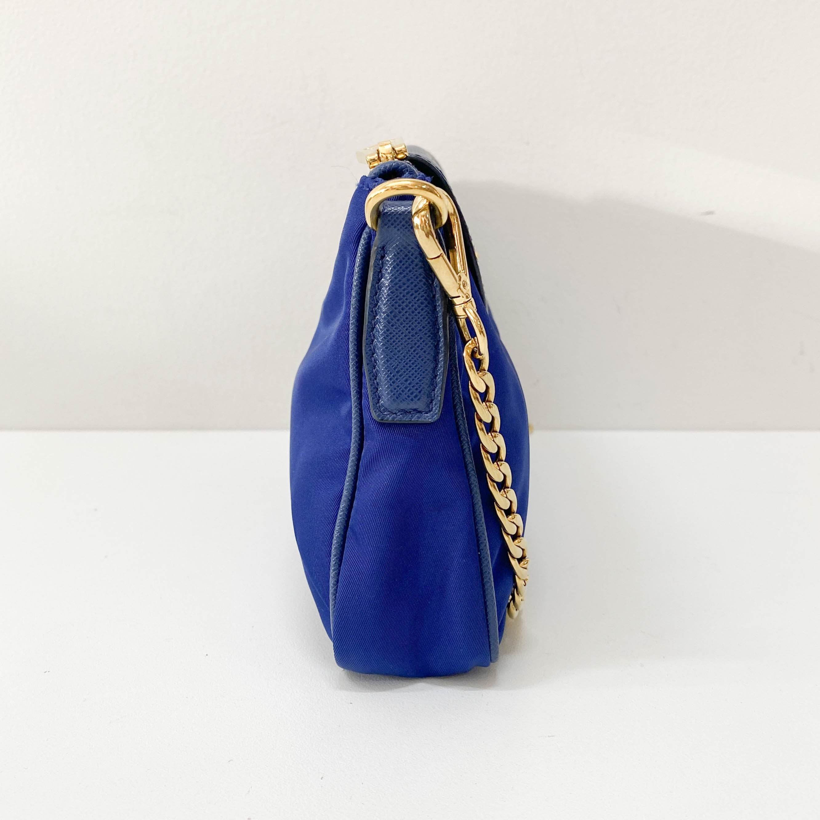 Gold Chain Blue Nylon Shoulder bag
