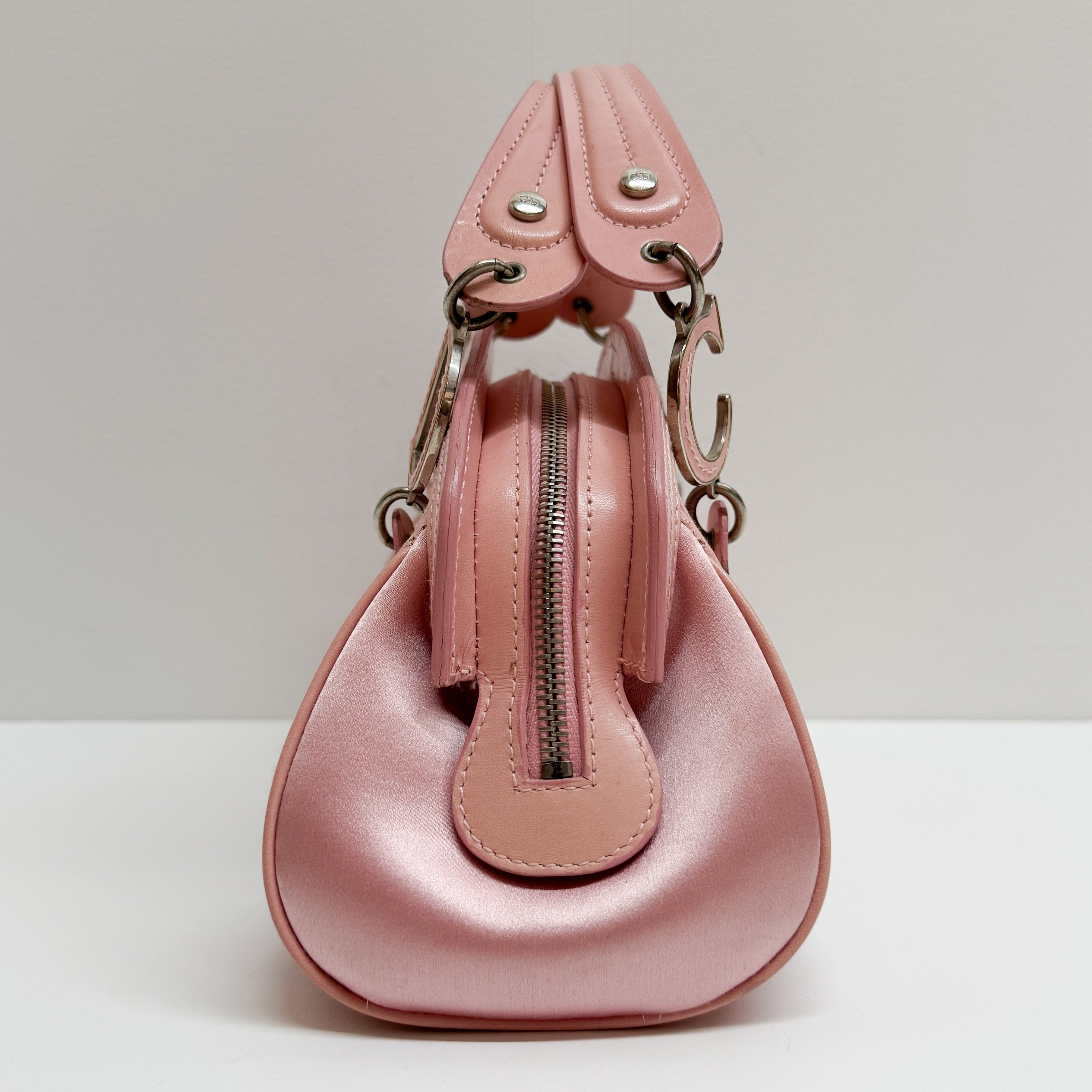 Vintage Pink Embroidered Beaded Satin Hand Bag