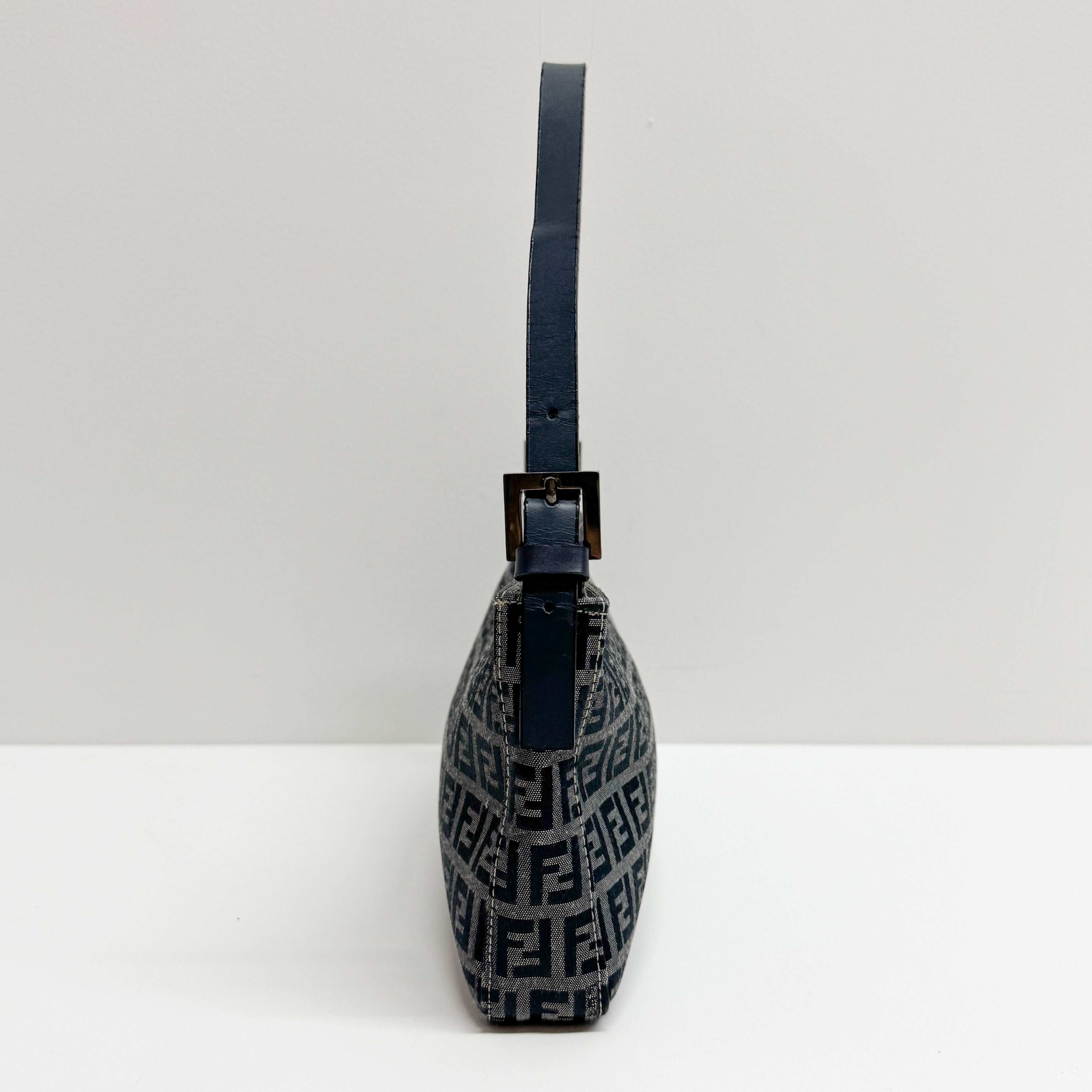 Zucchino Blue Canvas Shoulder Bag