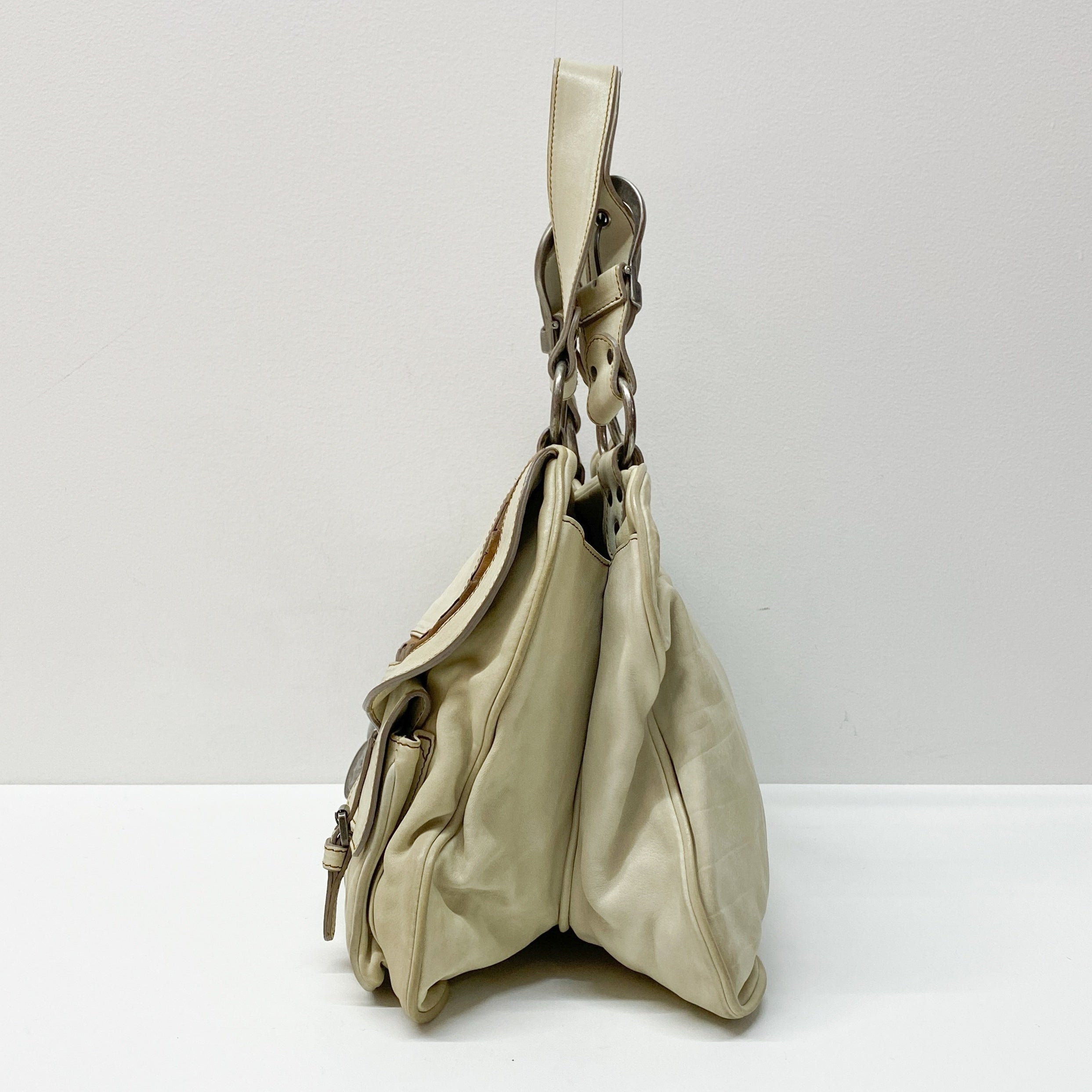 Gaucho Beige Leather Shoulder Bag