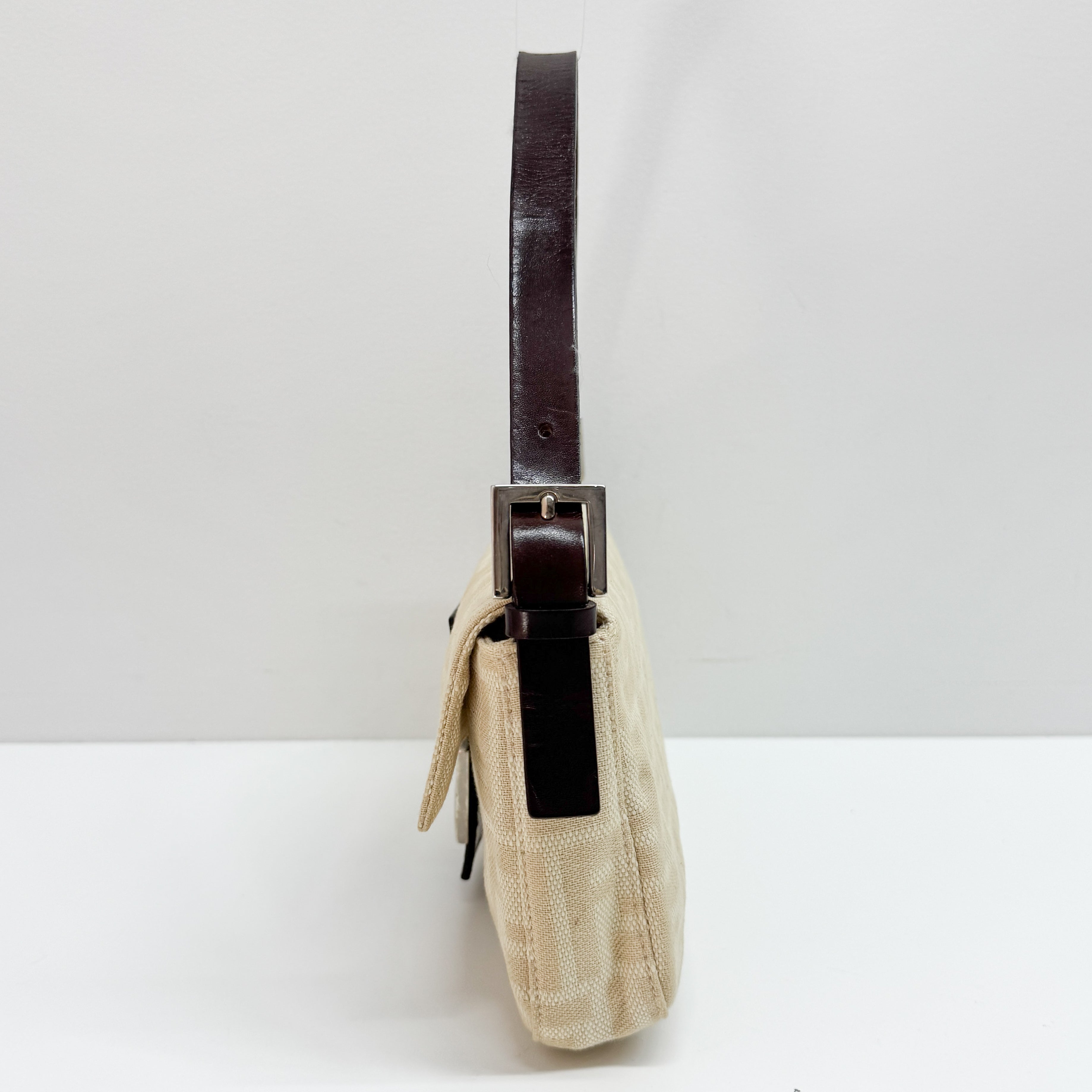 Baguette Zucca Beige Shoulder Bag