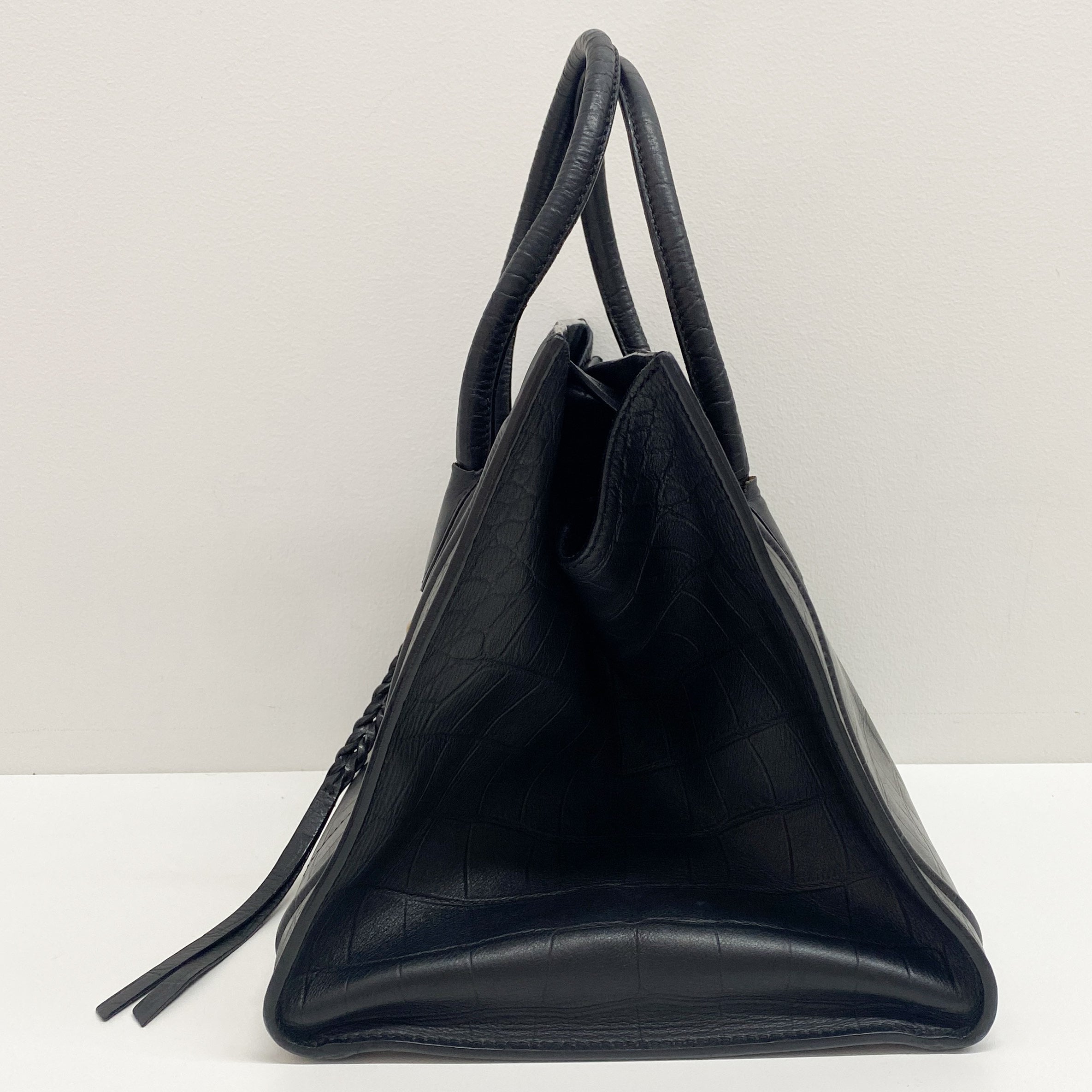 Luggage Phantom Black Crocodile Embossed Hand Bag