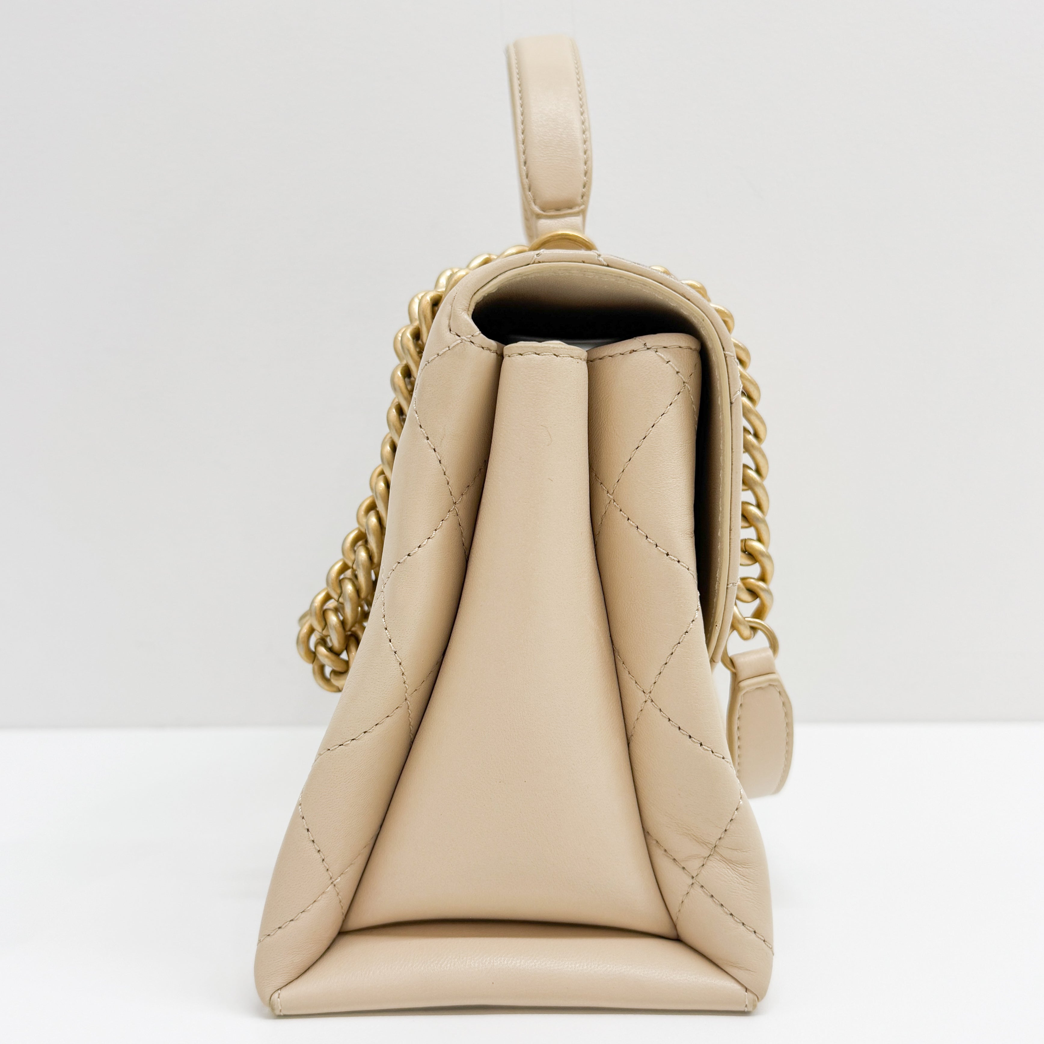 Matelasse Beige Lambskin Gold Chain Shoulder Bag