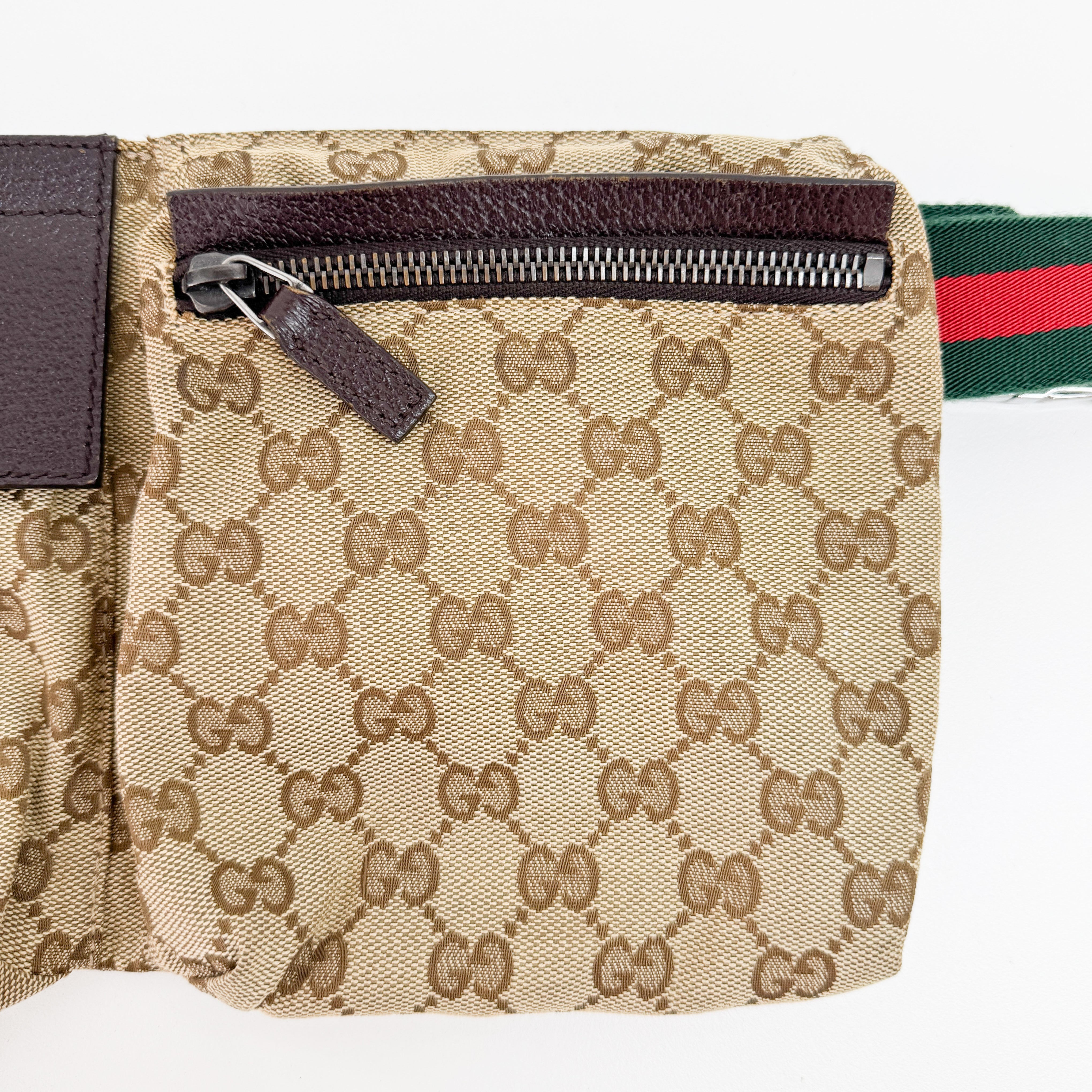 GG Canvas Brown Crossbody Bag with Pockets