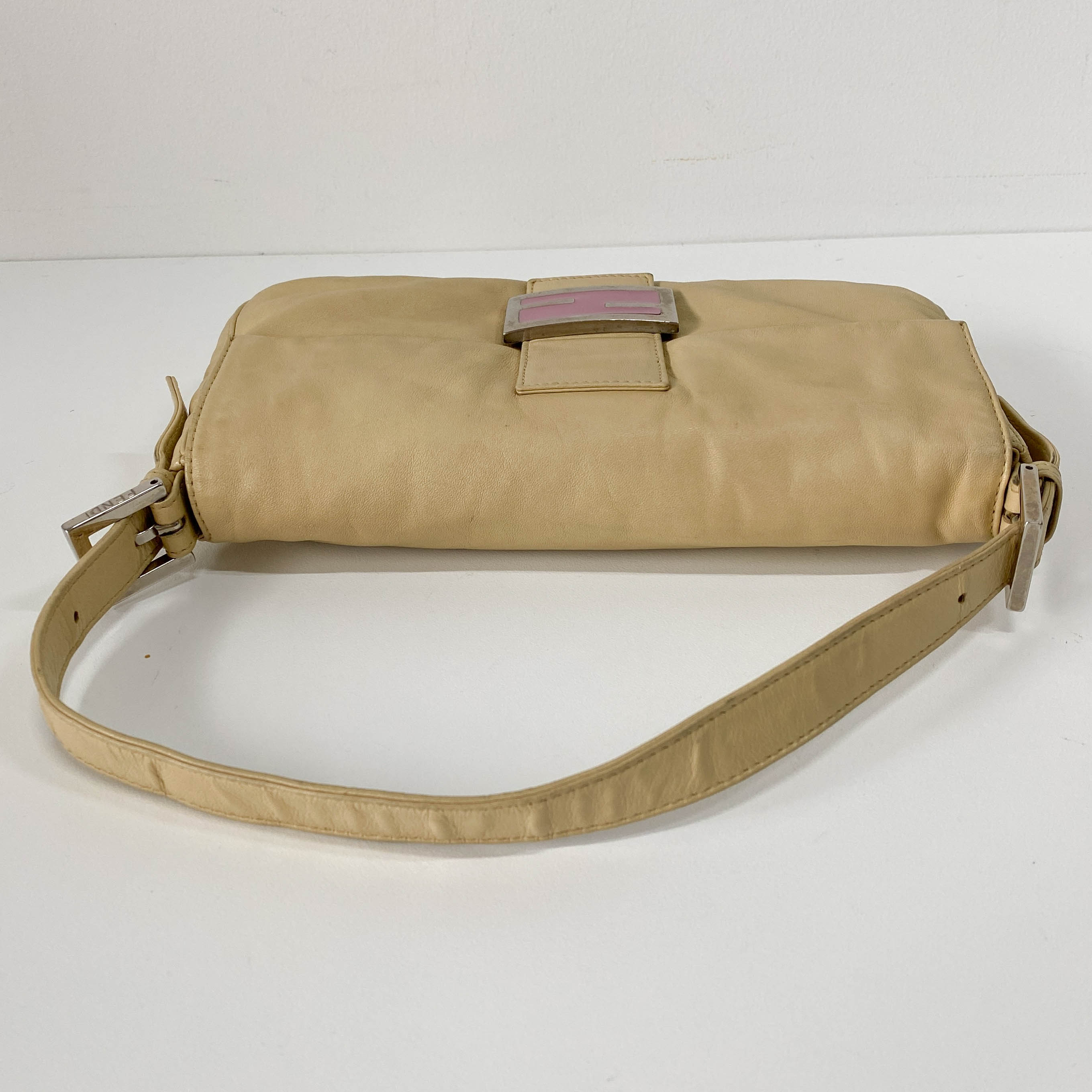 Baguette Beige Leather Shoulder Bag