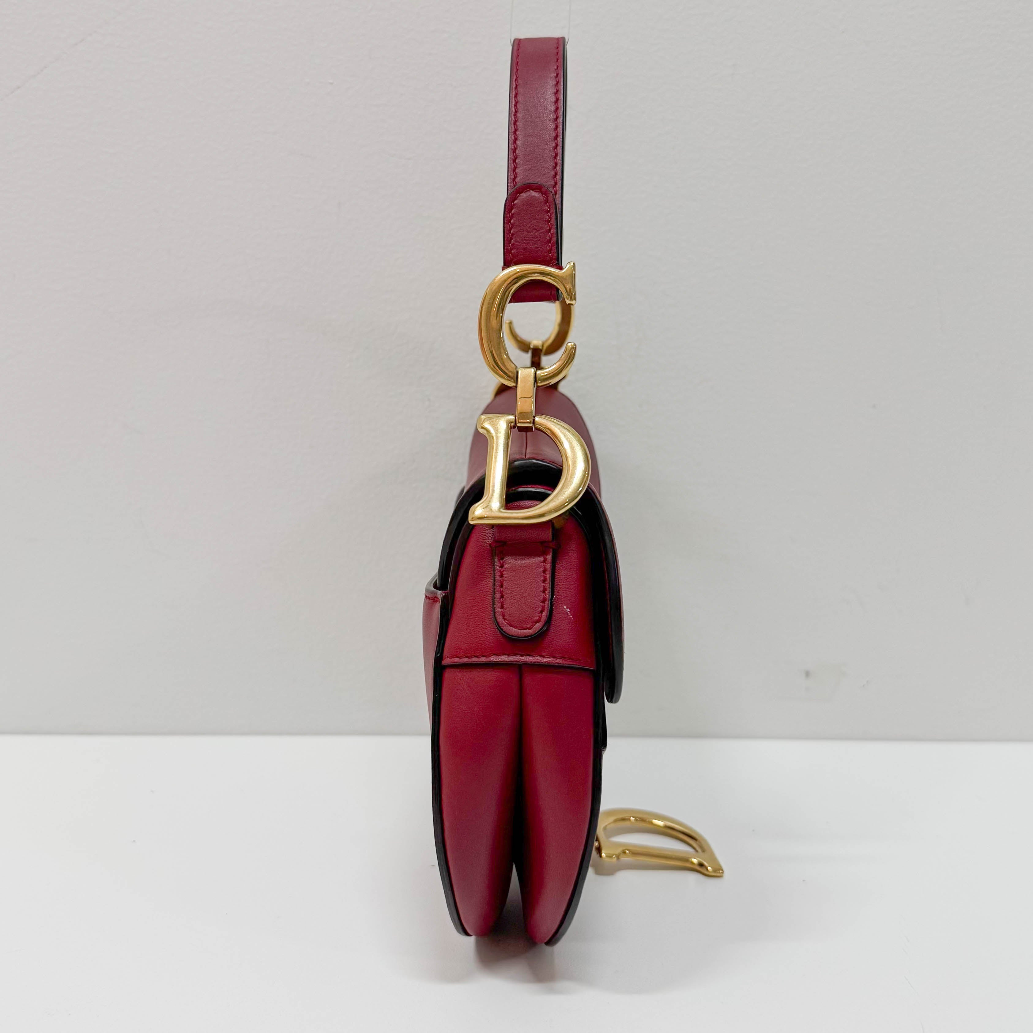 Saddle Red Leather Shoulder Bag