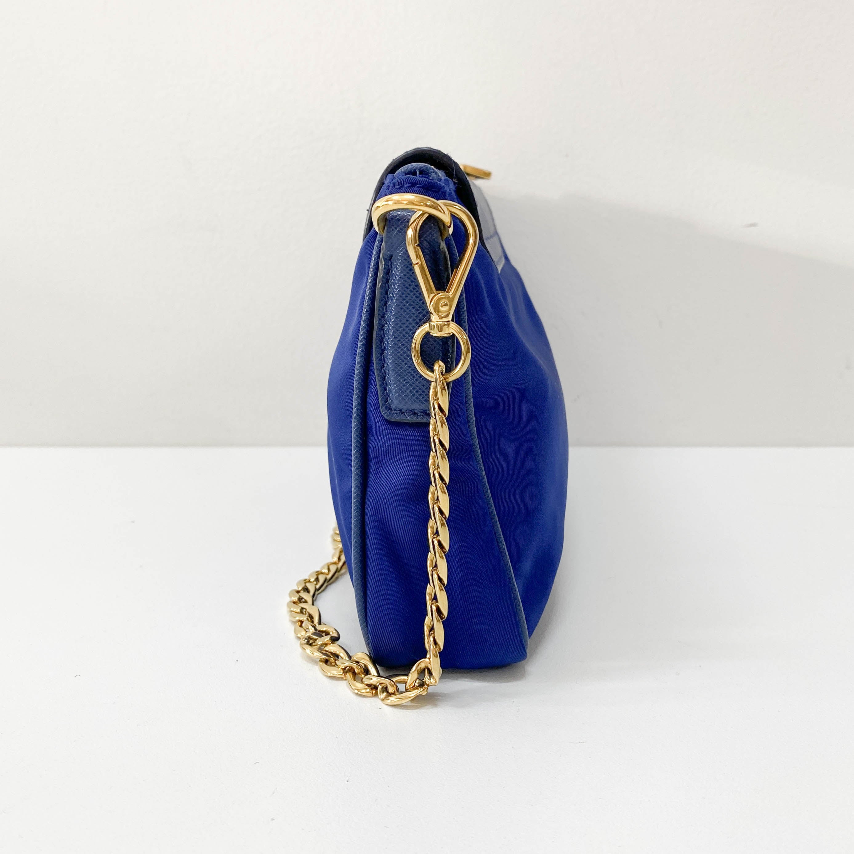 Gold Chain Blue Nylon Shoulder bag
