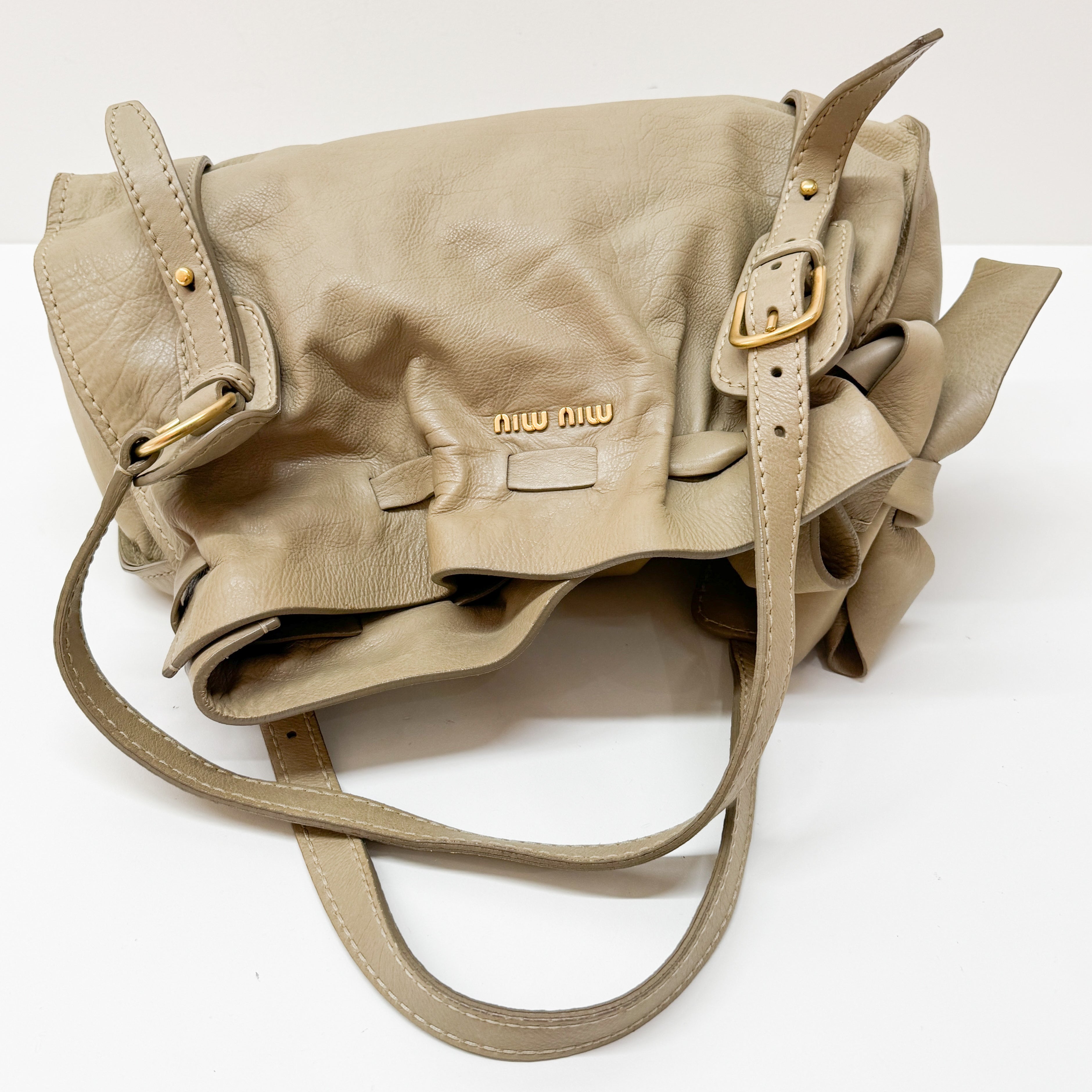 Vintage Beige Leather Shoulder Bag