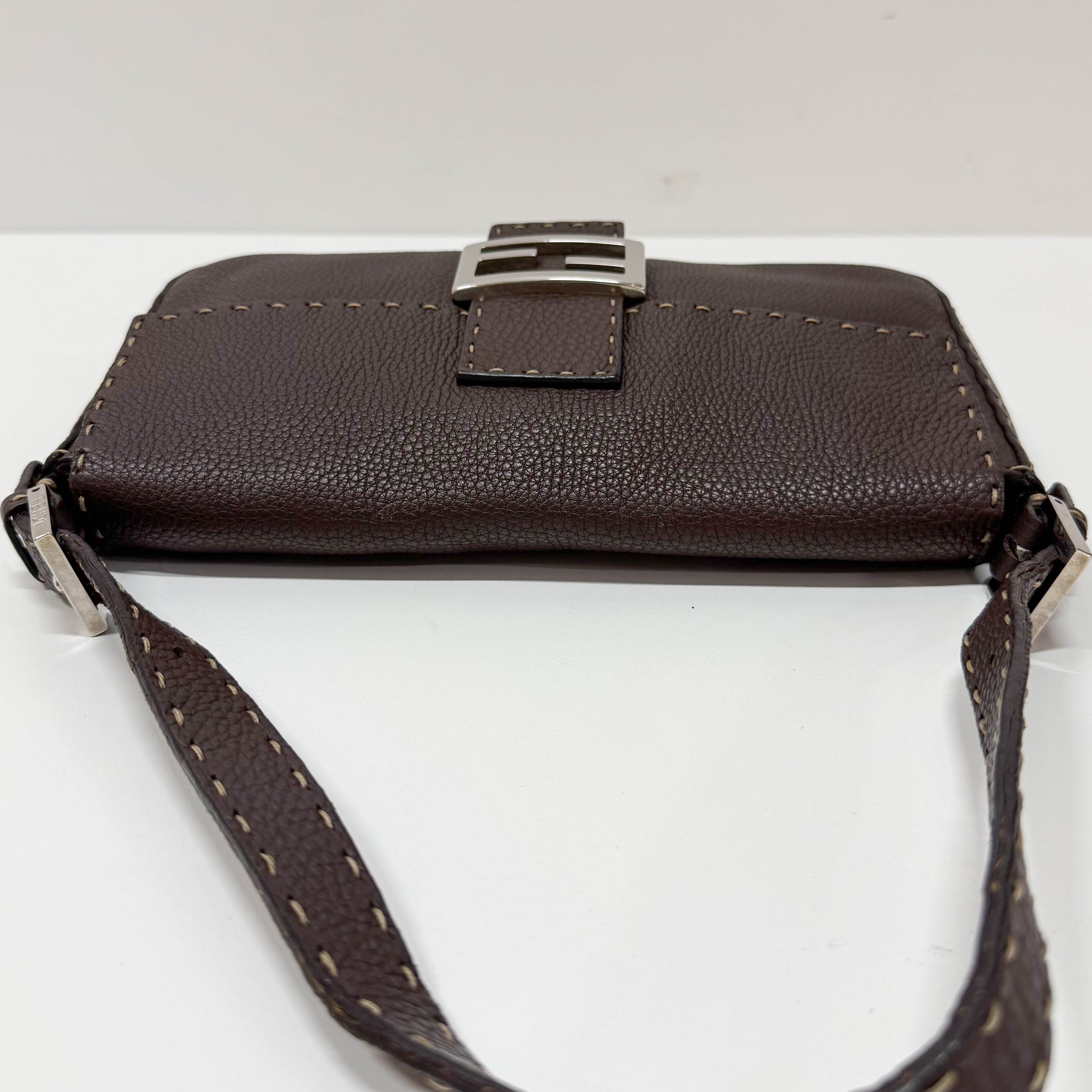 Selleria Baguette Brown Leather Shoulder Bag