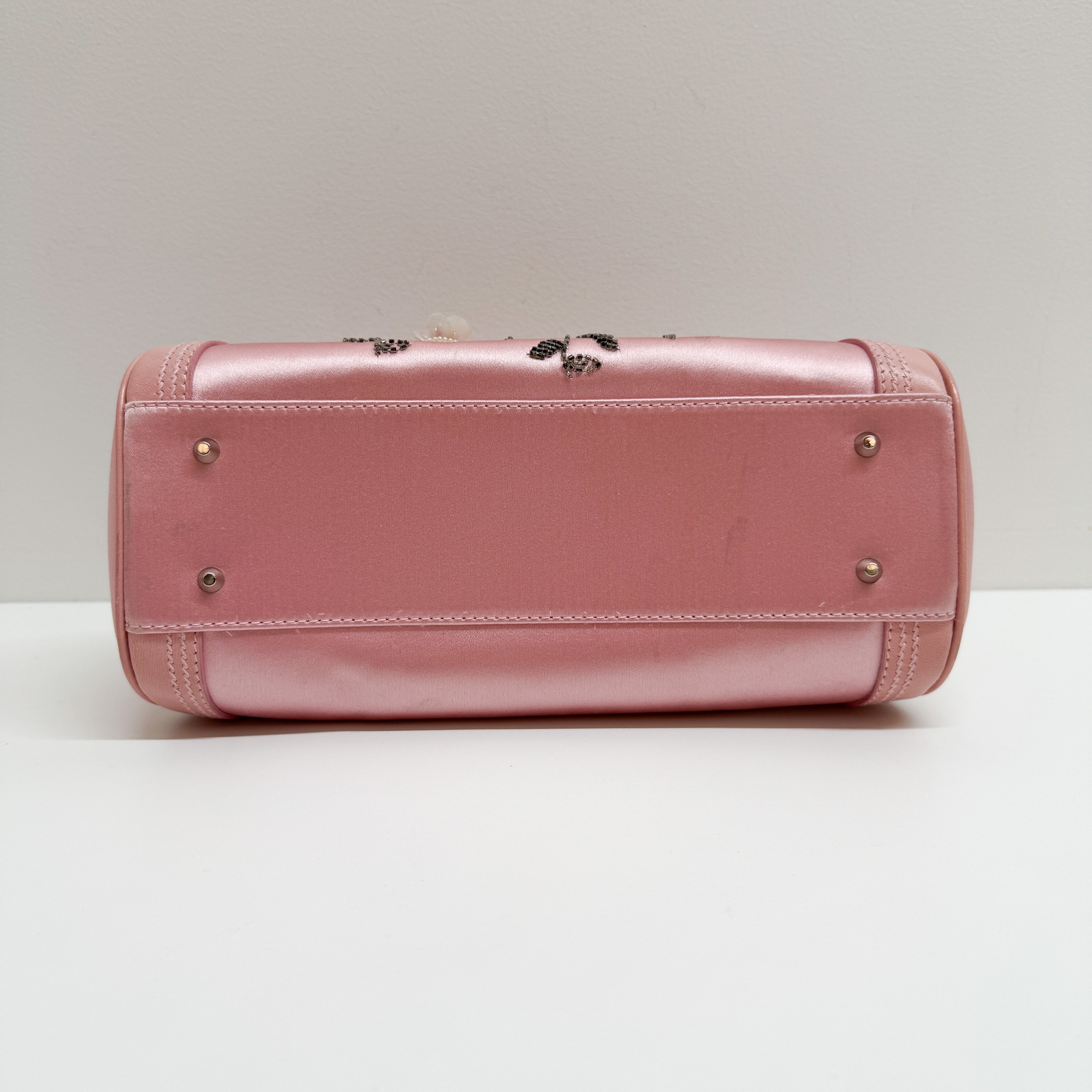 Vintage Pink Embroidered Beaded Satin Hand Bag