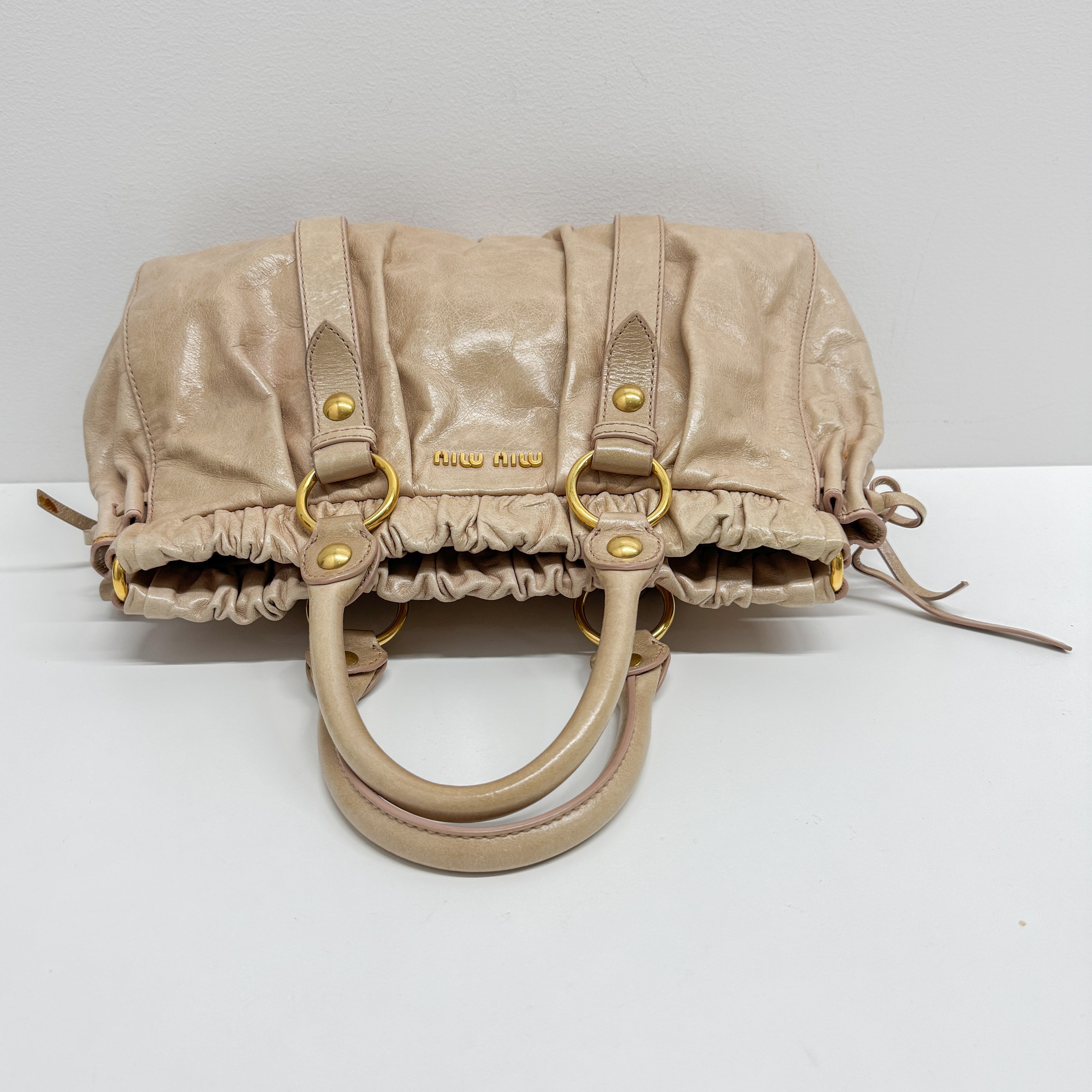 Vitello Bauletto Pink Leather Handle Bag