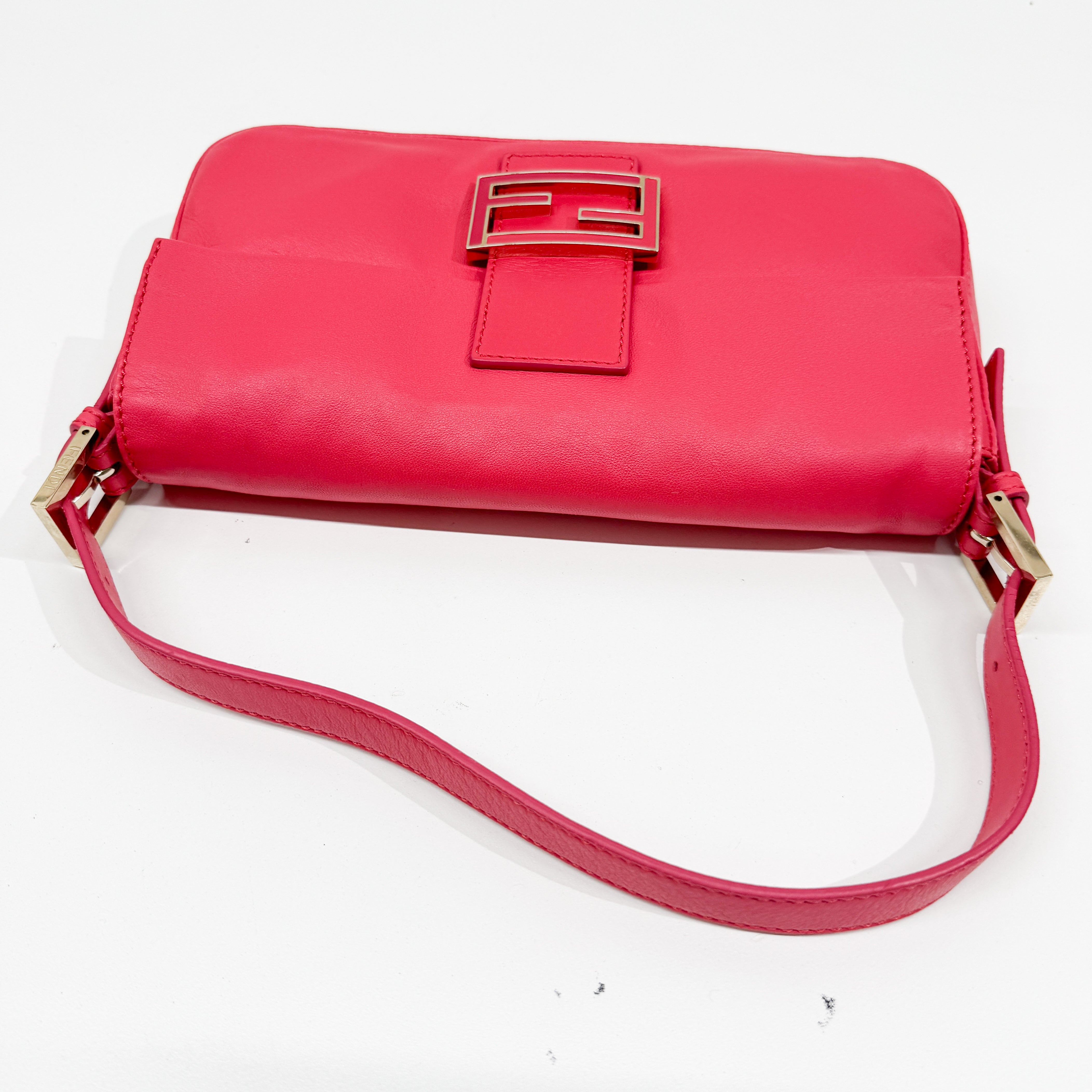 Baguette Pink Leather Shoulder Bag