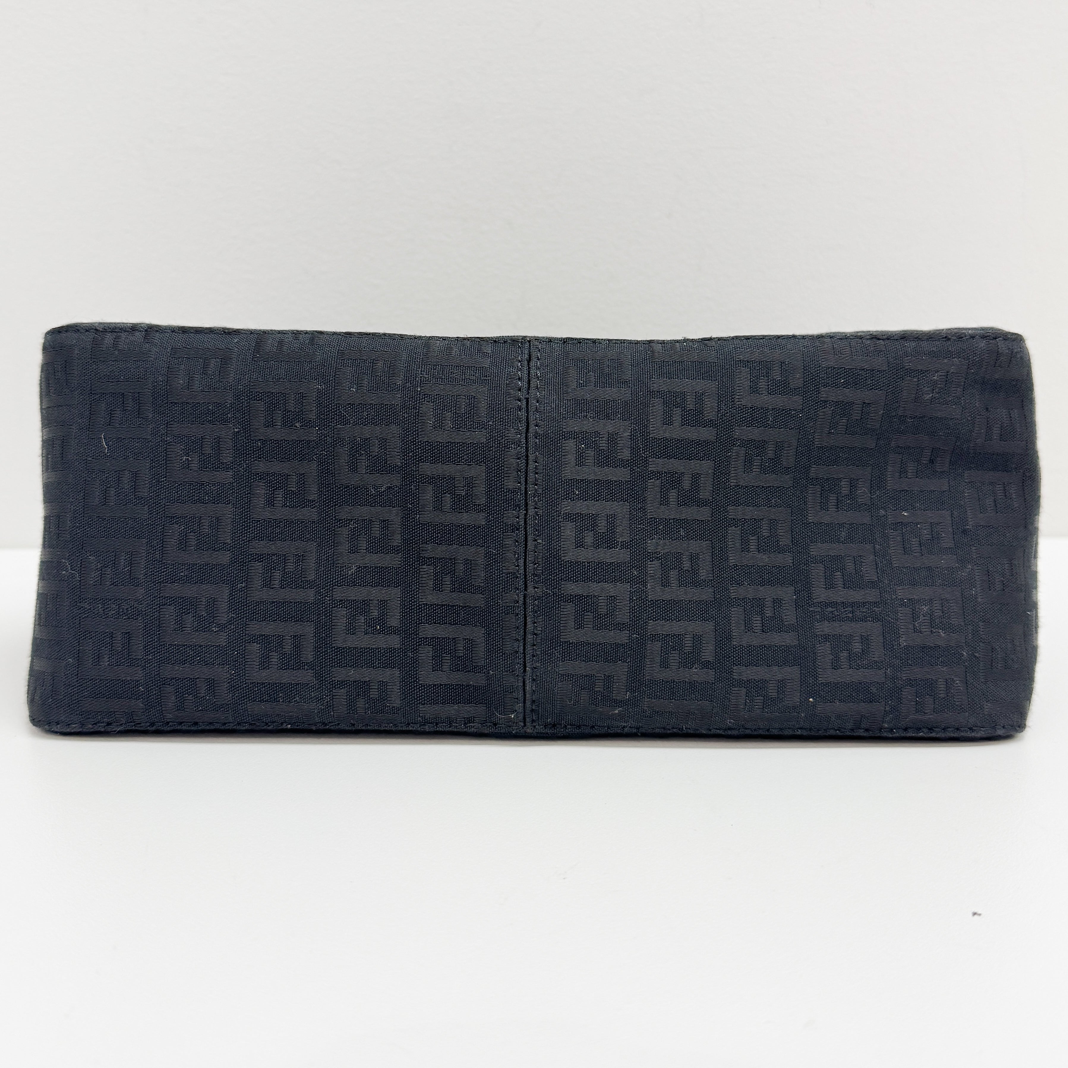 Zucca Black Canvas Shoulder Bag