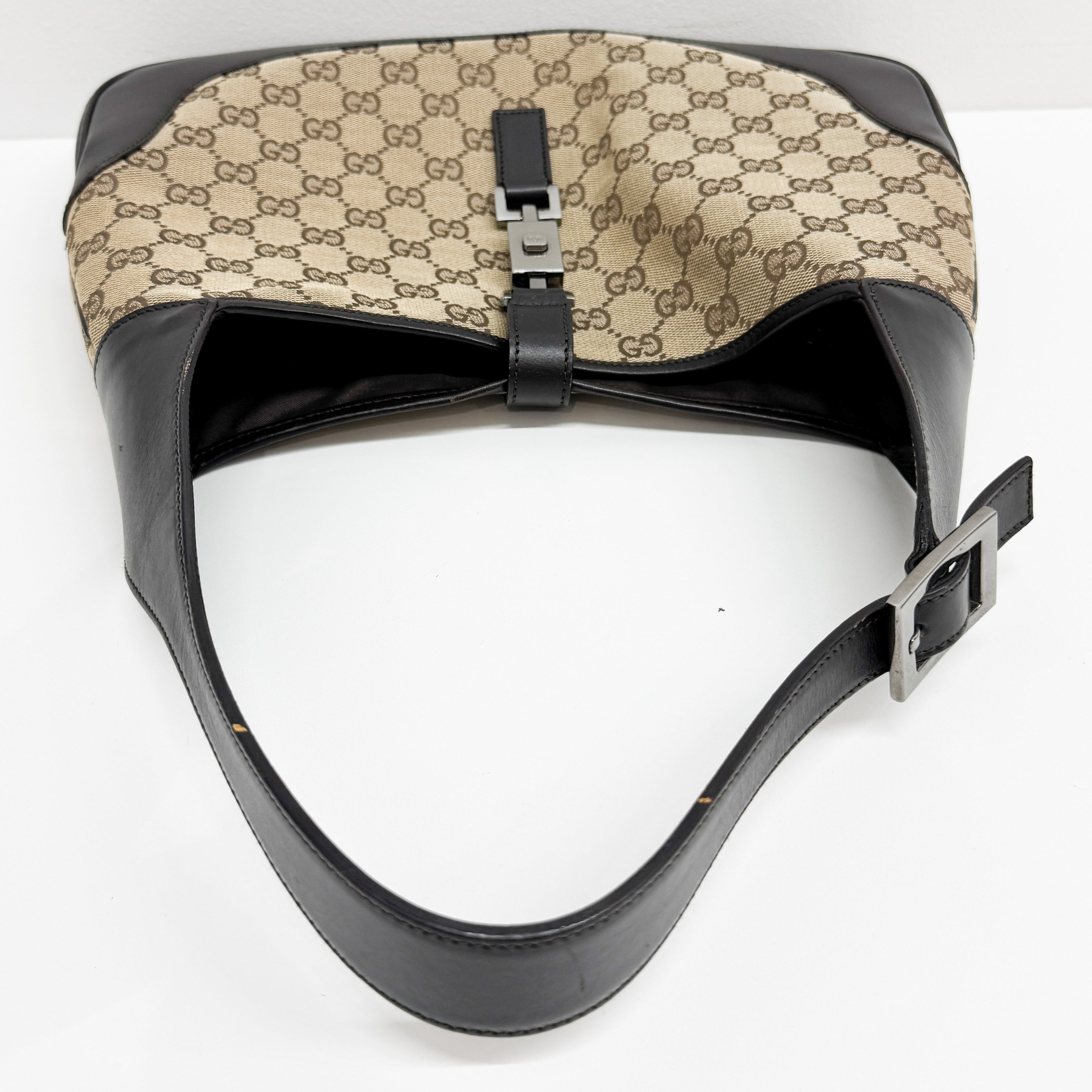 Jackie Beige Canvas Shoulder Bag