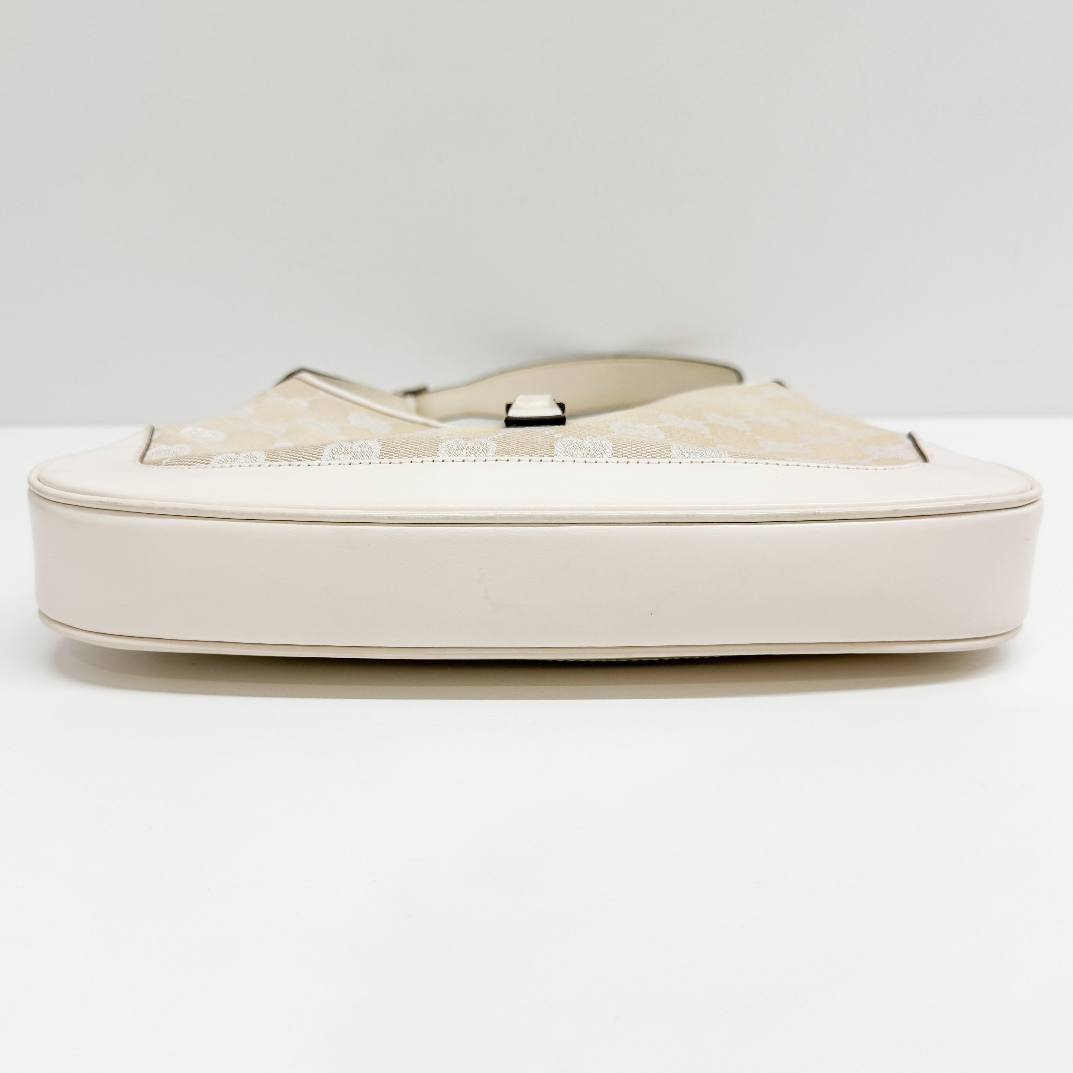 Jackie White GG Canvas Shoulder Bag